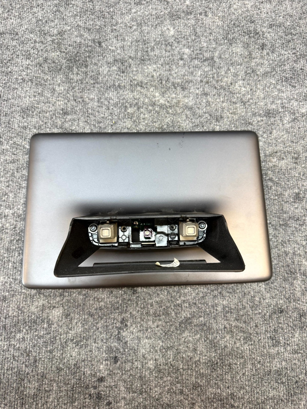 2020-2024 TESLA MODEL Y MULTIMEDIA NAVIGATION SCREEN DISPLAY OEM, 1089543-00-J