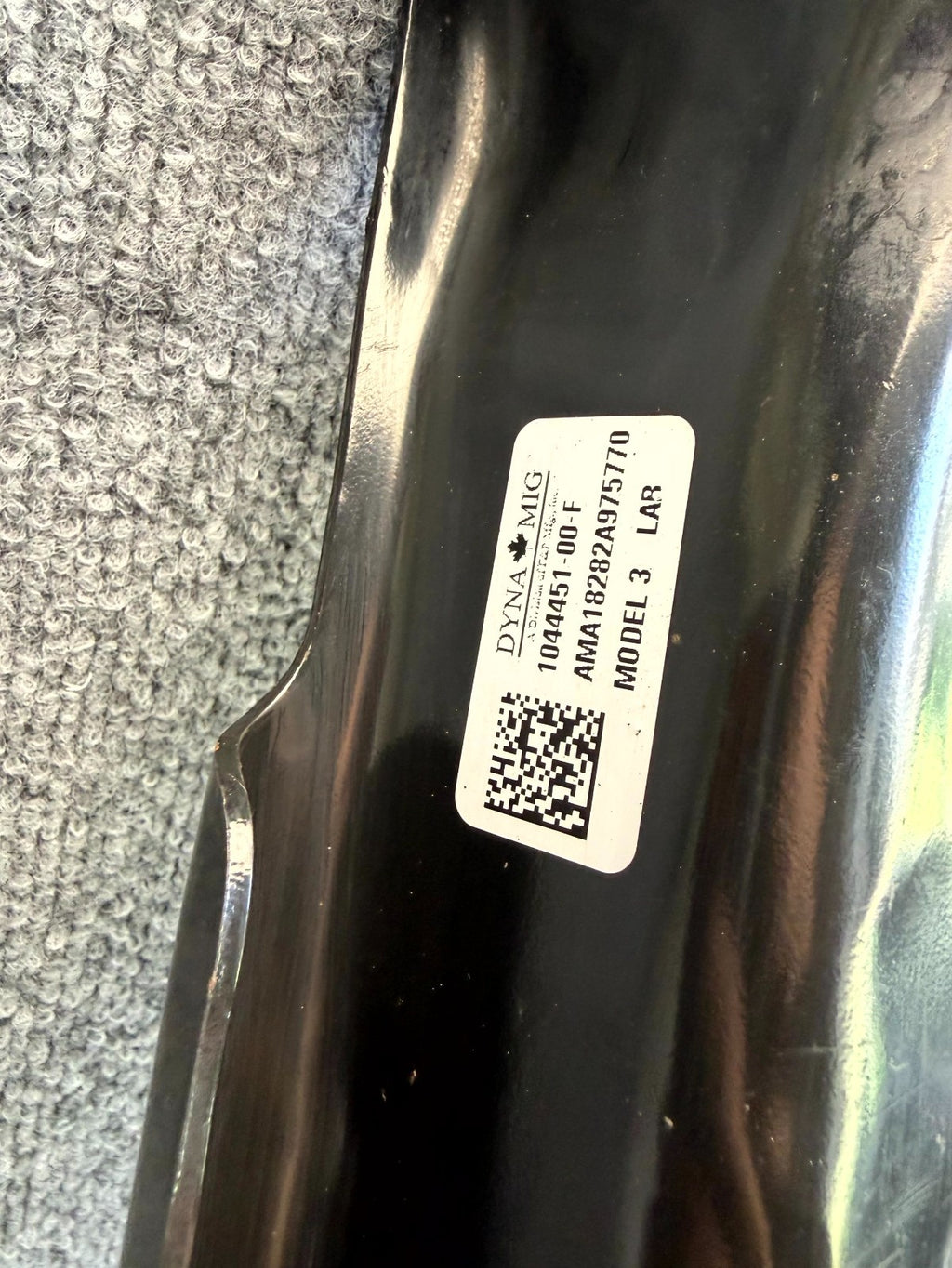 2017 - 2023 TESLA MODEL 3 REAR LEFT / RIGHT LOWER CONTROL ARM OEM, 1044451-00-F