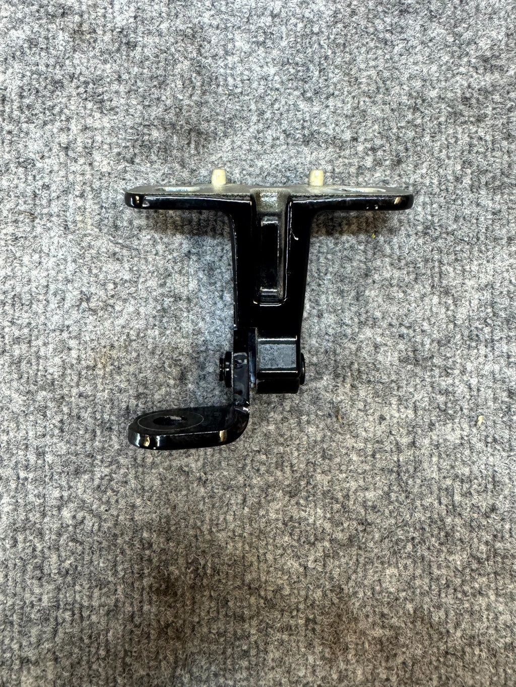 2020 - 2024 TESLA MODEL Y REAR LEFT DRIVER SIDE DOOR HINGE OEM, 1626078-00-C