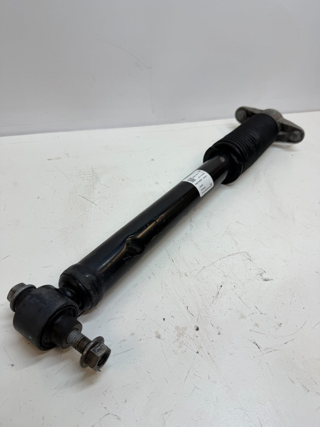2020 - 2024 TESLA MODEL Y REAR LEFT OR RIGHT SIDE SHOCK ABSORBER 1188463-00-D
