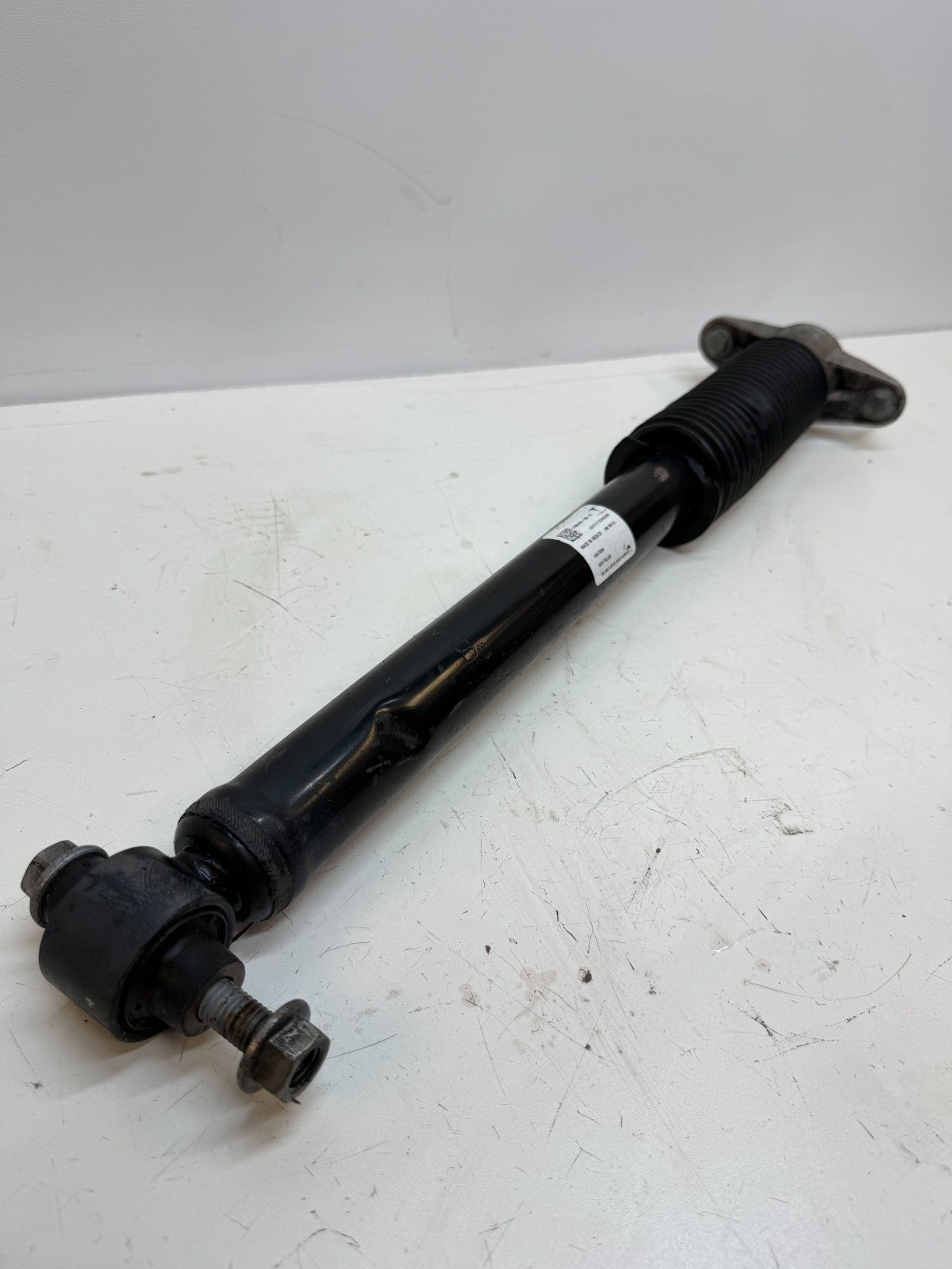 2020 - 2024 TESLA MODEL Y REAR LEFT OR RIGHT SIDE SHOCK ABSORBER 1188463-00-D