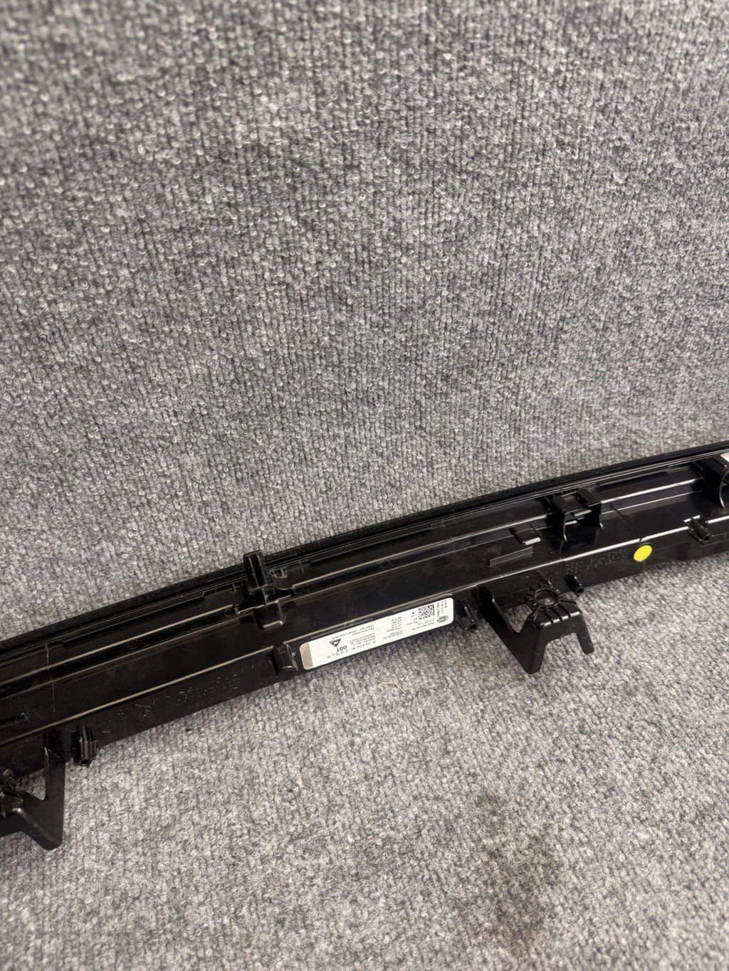 2025-2026 Tesla Model Y Juniper Front Center Lightbar Light Bar 2038294-00-C OEM