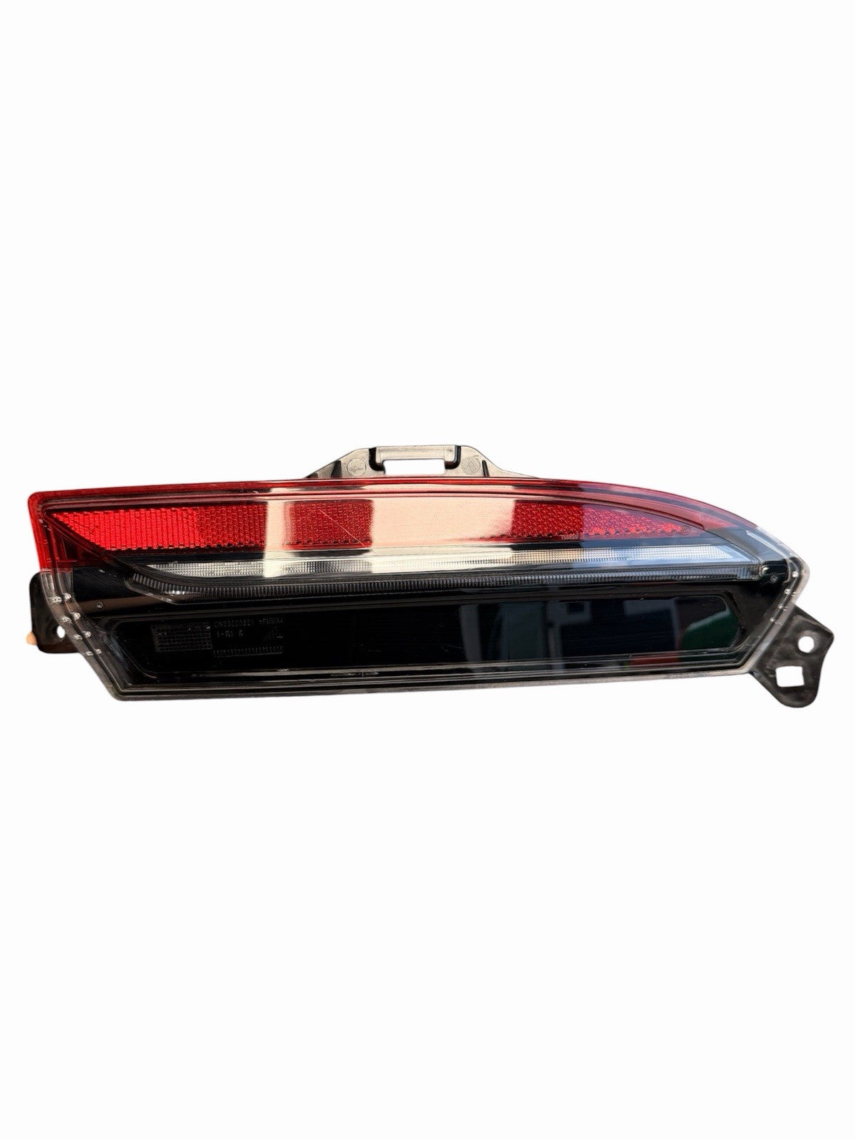 24 25 Model 3 Rear Right Lower Bumper Taillight Lamp LED Reflector 1712514-00-D