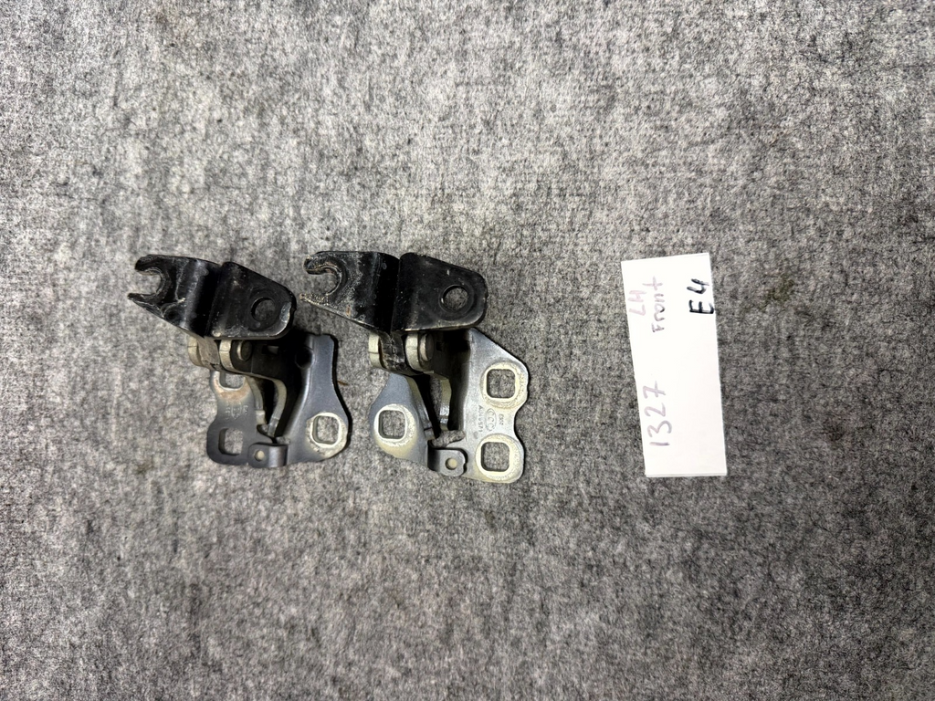 ♦️2017 – 2023 TESLA MODEL 3 FRONT LEFT DRIVER SIDE DOOR HINGE SET OEM, A046571