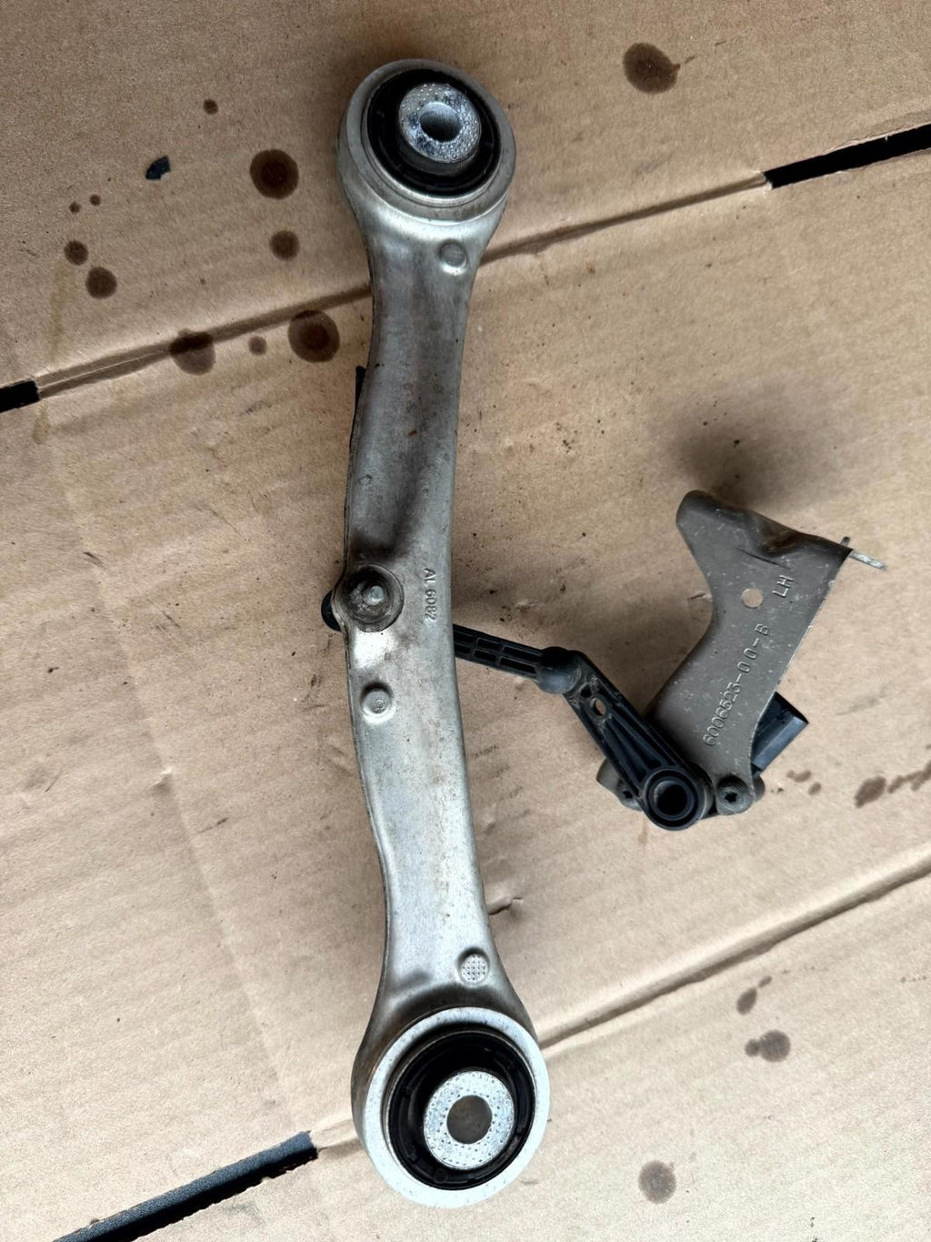 ♦️12-20 TESLA MODEL X S REAR LEFT & RIGHT UPPER CONTROL ARM OEM, 1027421-00-E