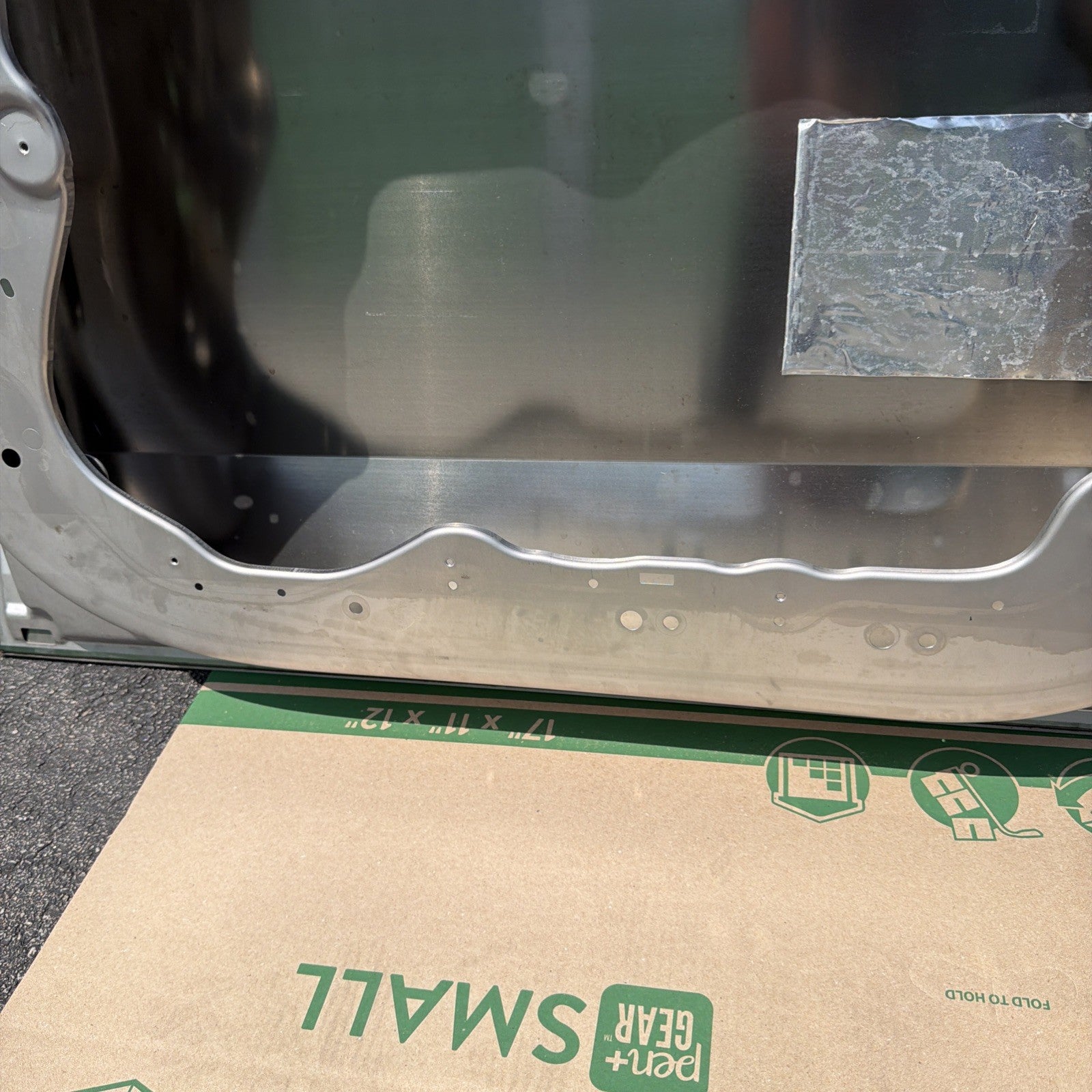 OEM 2024 2026 Tesla Cybertruck Front Passenger Door Shell Right 1814850-00-A
