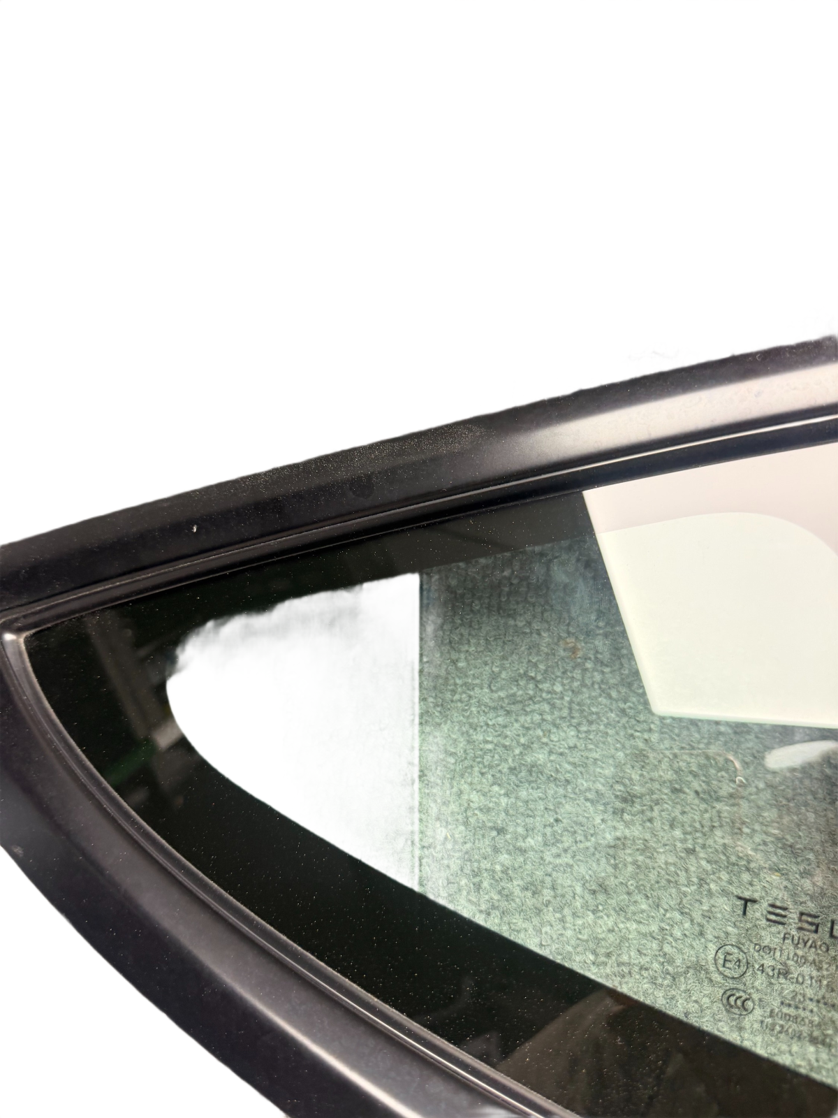 2024-2026 Tesla Model 3 Rear Quarter Fixed Window Glass Right Side 43R-011570