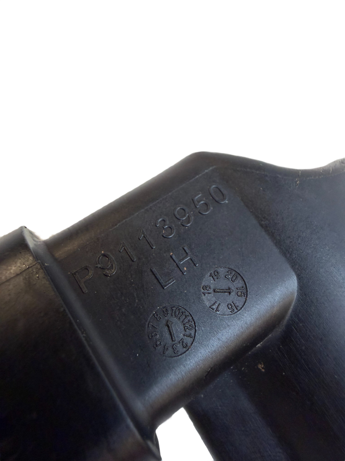 2016-2020 Tesla Model X Front Left Driver Side Door Driver Motor Assist OEM