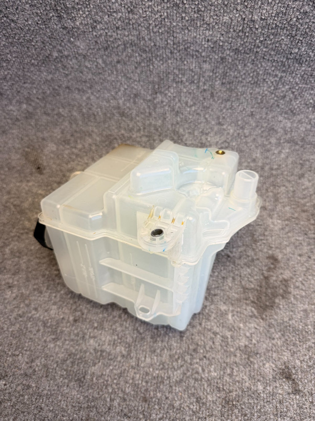 2017-2024 Tesla Model 3 Y Supermanifold Coolant Reservoir Tank 1506803-00-F