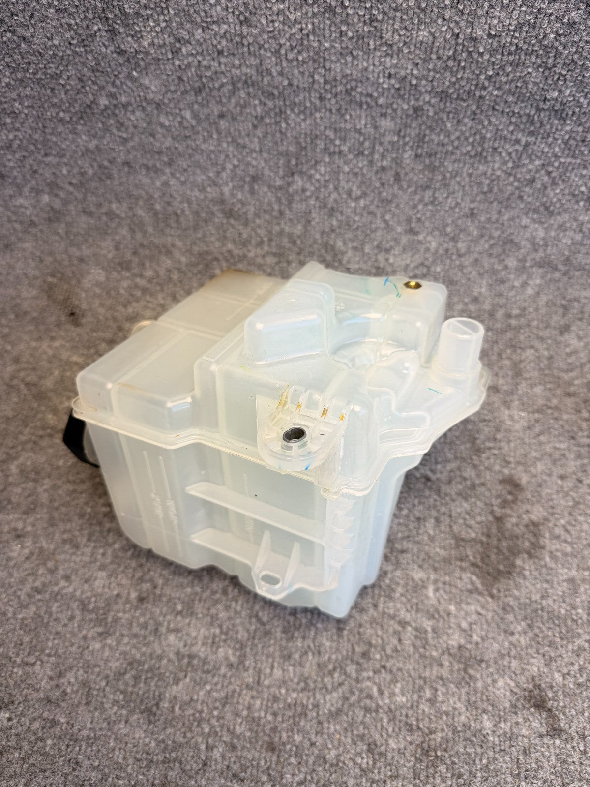 2017-2024 Tesla Model 3 Y Supermanifold Coolant Reservoir Tank 1506803-00-F