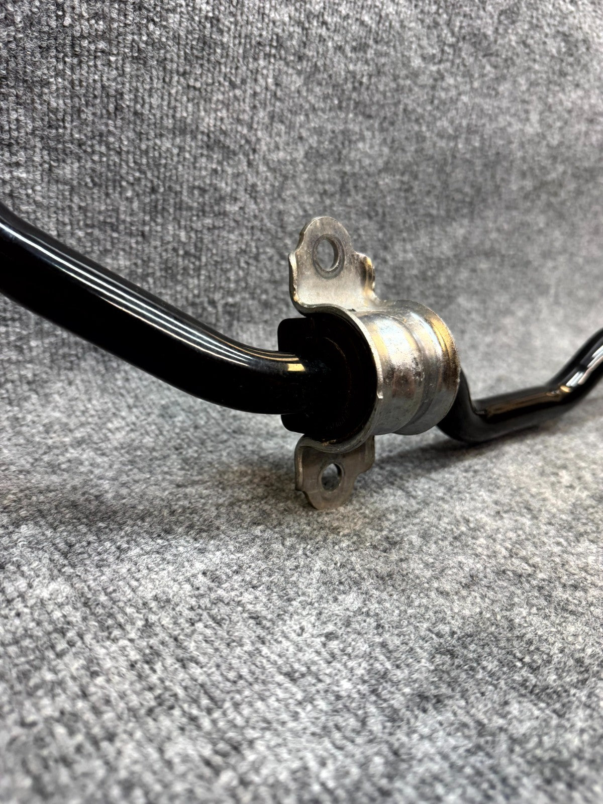 2020 - 2024 TESLA MODEL Y REAR STABILIZER SWAY ANTI ROLL BAR OEM, 1044481-00-E