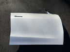 ♦️20-24 TESLA MODEL Y RIGHT PASSENGER SIDE FRONT DOOR SHELL OEM 1493538-00-D