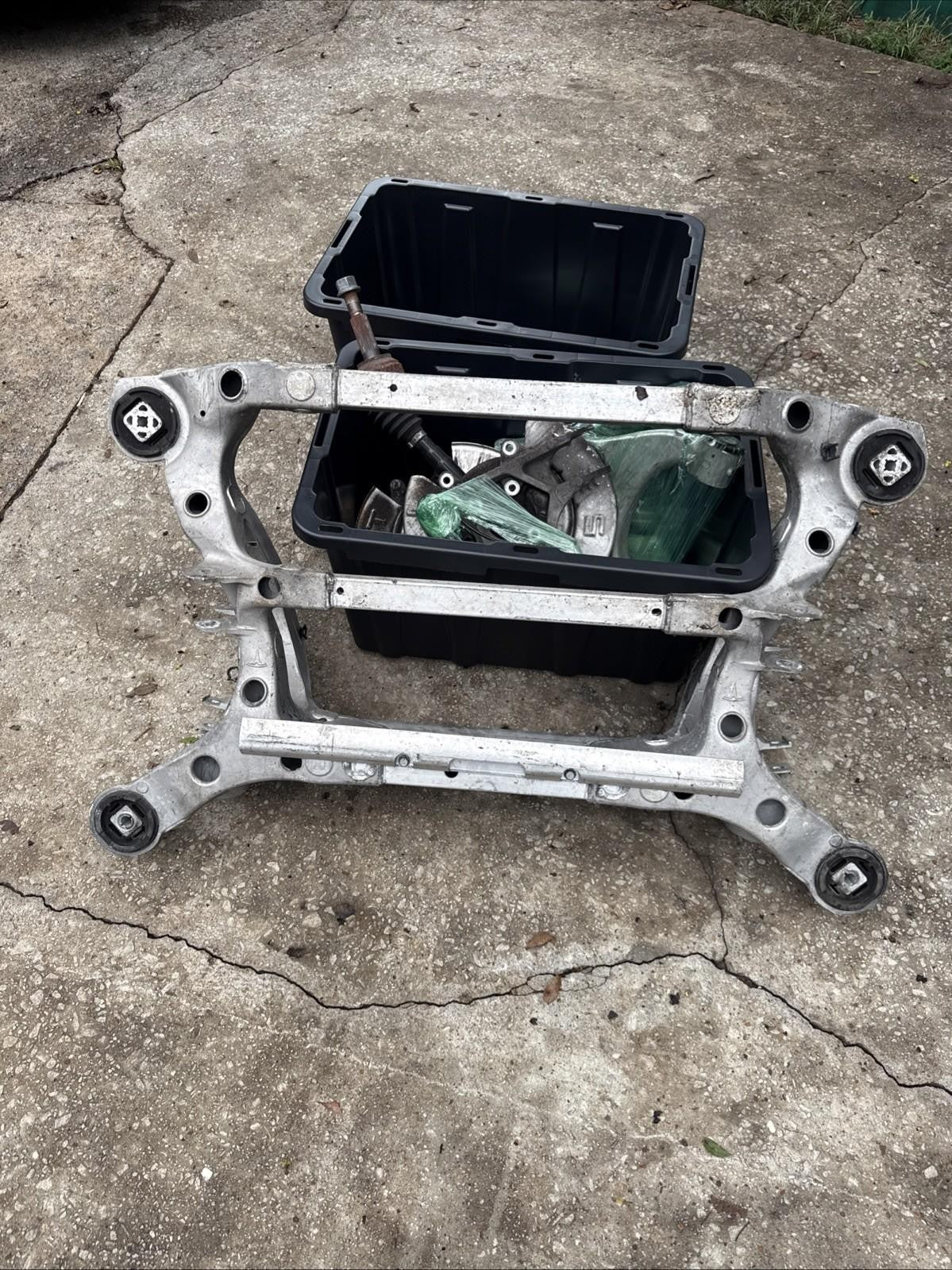 ♦️2012-2020 TESLA MODEL S REAR SUPPORT SUBFRAME CROSSMEMBER OEM, 1009826-00-A