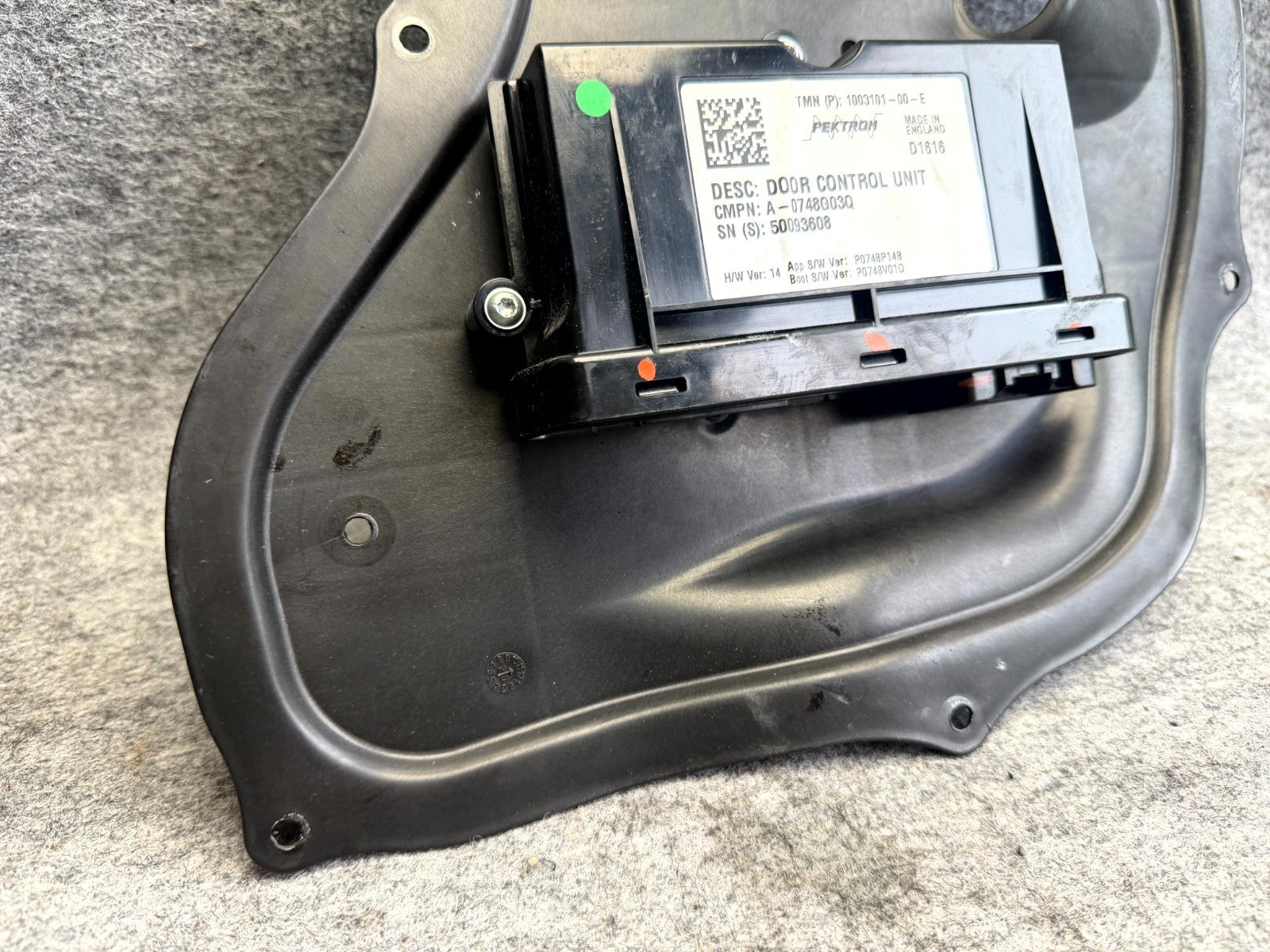♦️2012-2020 TESLA MODEL S FRONT RIGHT SIDE DOOR CONTROL MODULE OEM, 1003101-00-E