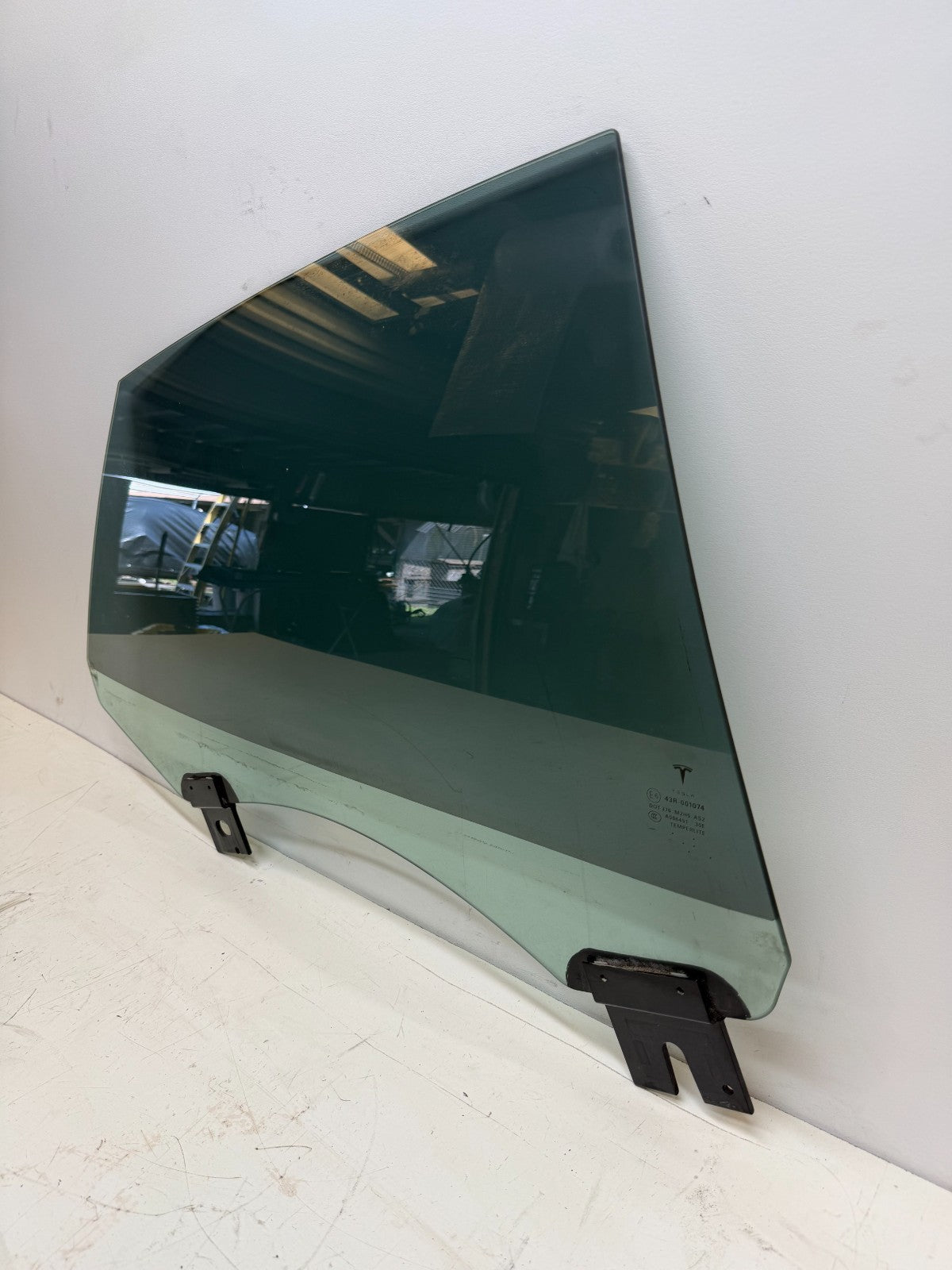 2012-2020 Tesla Model S Rear Passenger Side Door Window Glass 43R-001074