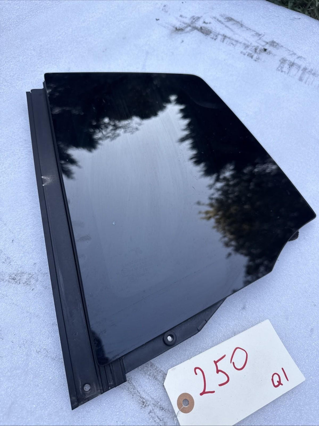 ♦️2016-2020 TESLA MODEL X REAR RIGHT SIDE QUARTER WINDOW GLASS OEM, 1055274-00-G