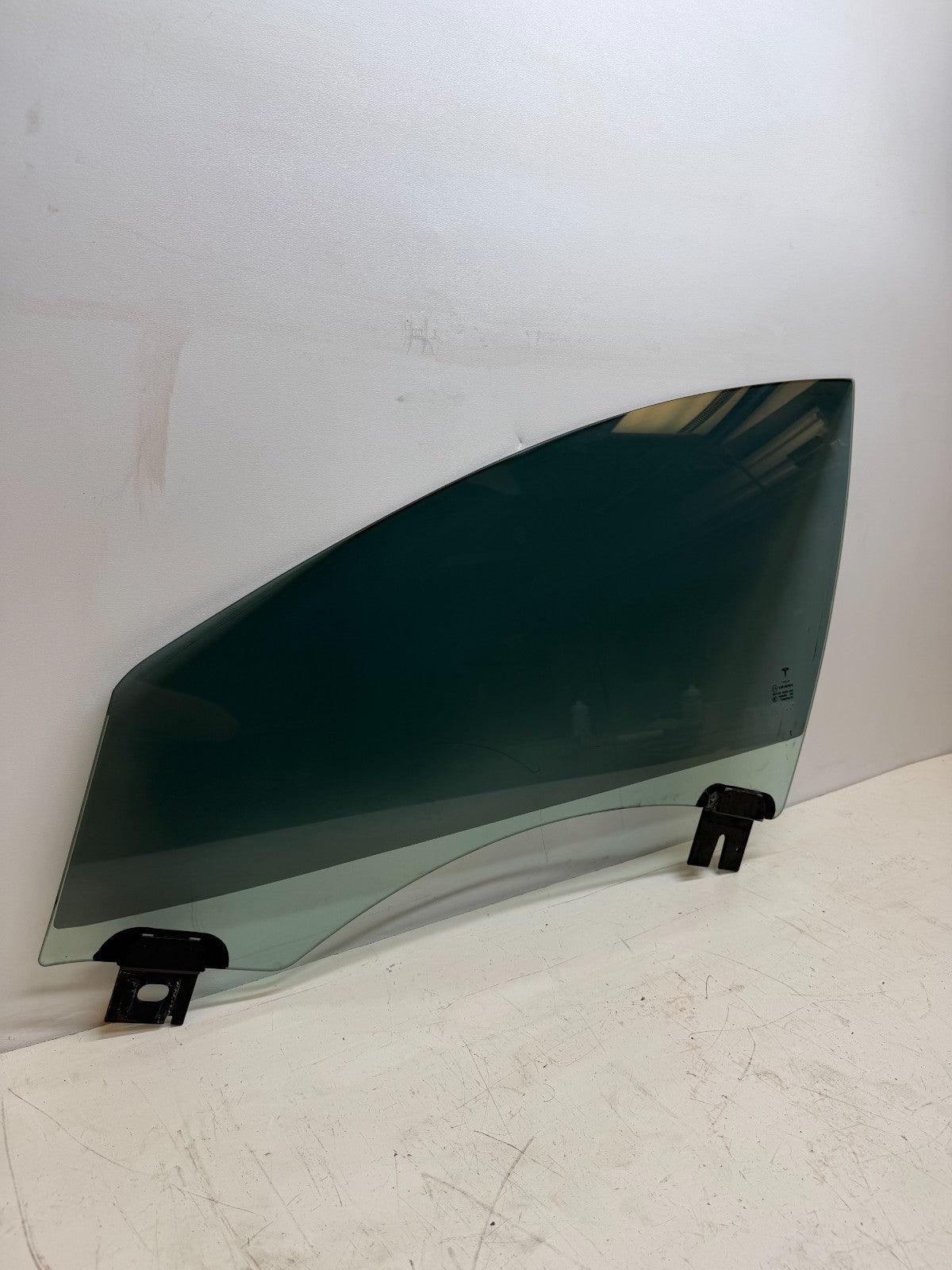 2012-2020 Tesla Model S Front Left Driver Side Door Window Glass 43R-001074