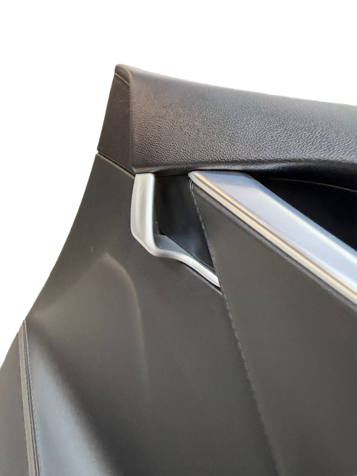 12-20 Tesla Model S Front Right Side Interior Door Panel Trim Cover 1007936-08-L