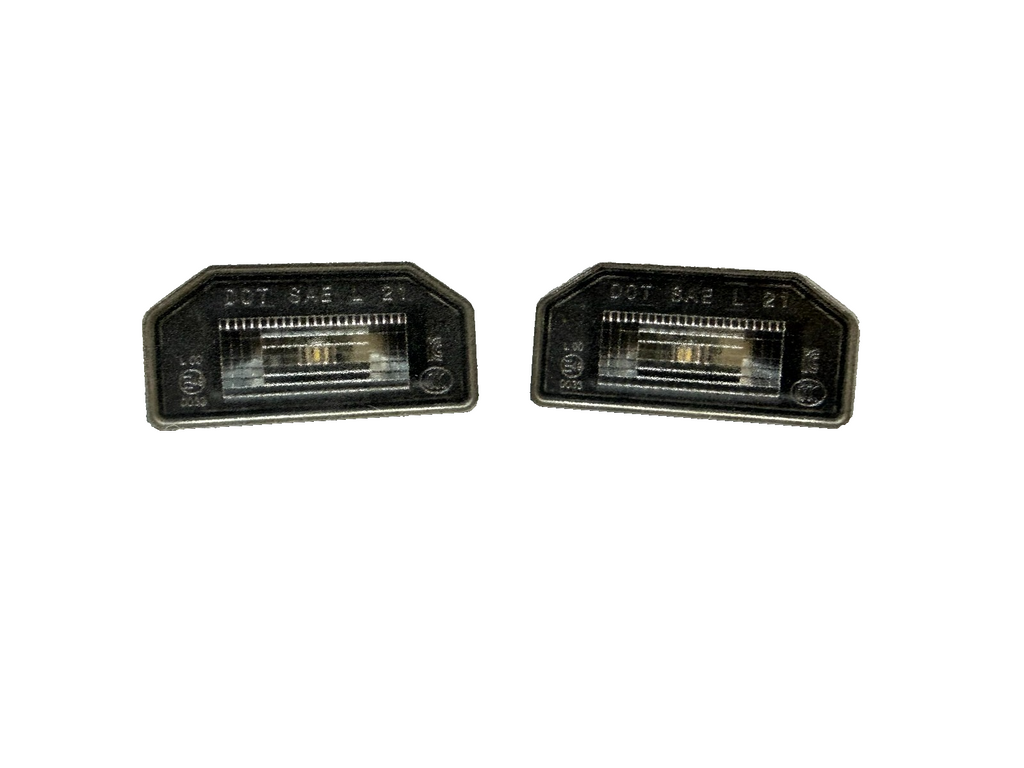 17 - 24 TESLA MODEL 3 Y REAR LEFT OR RIGHT LICENSE PLATE LIGHT OEM, 1713282-00-A