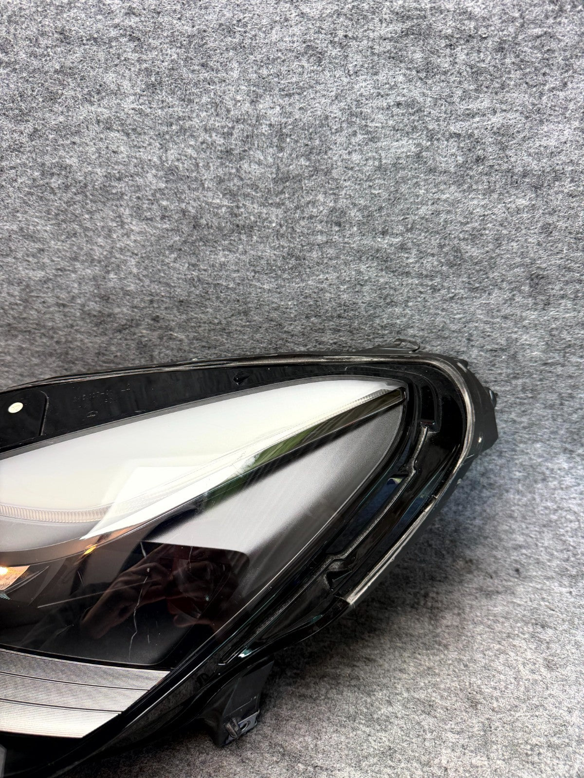 ♦️2021–2023 TESLA MODEL 3 FRONT LEFT SIDE HEADLIGHT ASSEMBLY OEM, 1514952-00-C