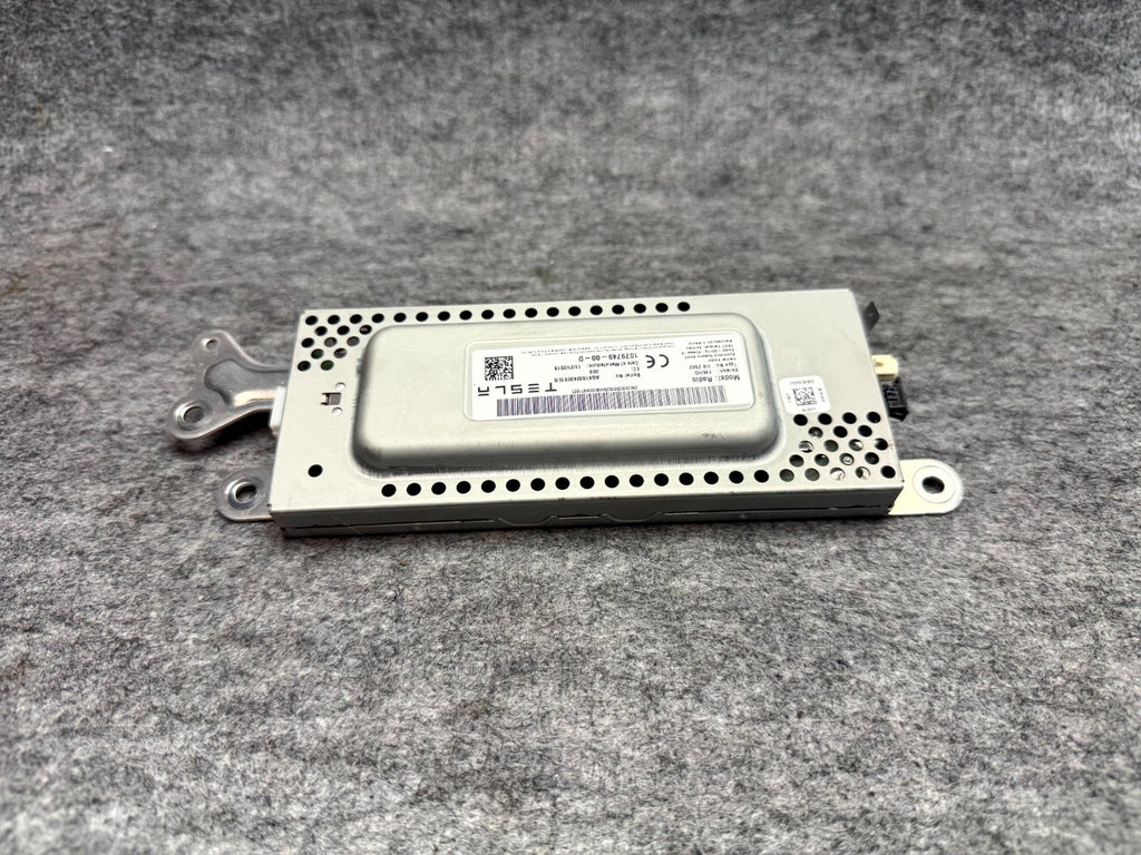 ♦️2017 - 2023 TESLA MODEL 3 RADIO RECEIVER CONTROL MODULE UNIT OEM, 1079749-00-D