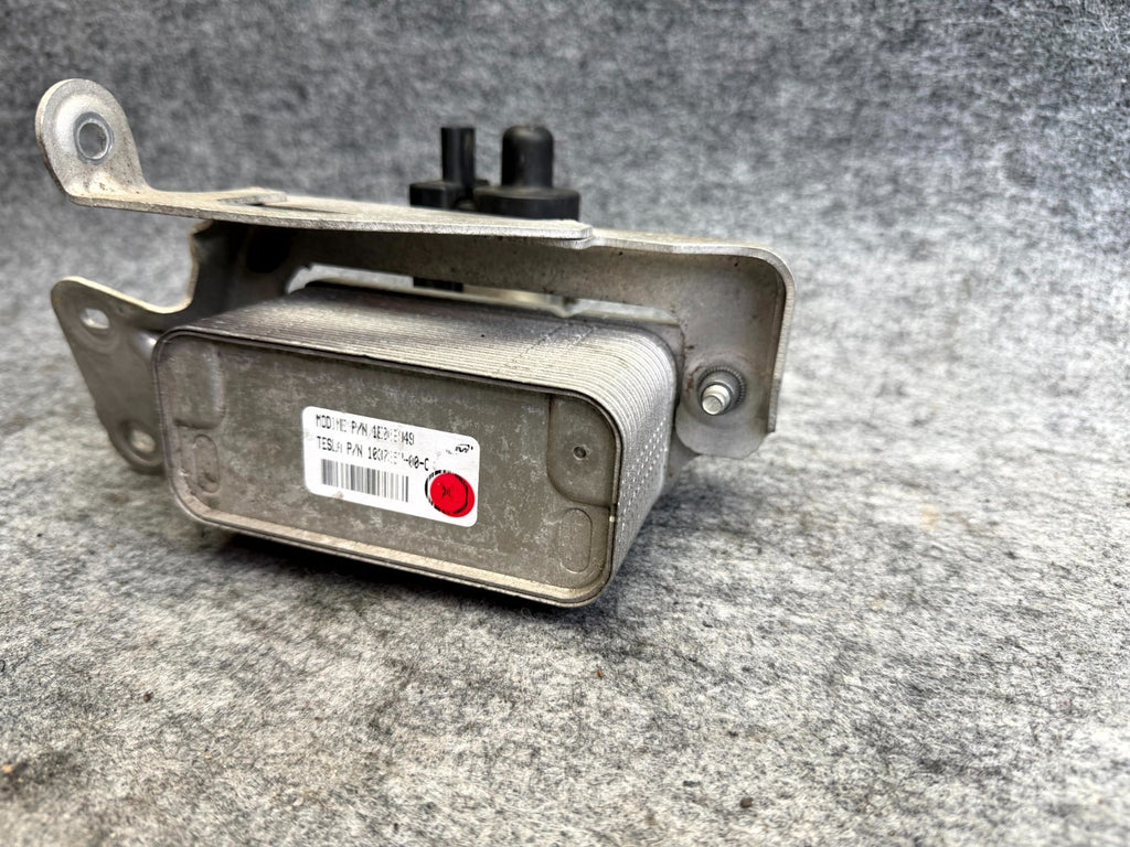 ♦️16-20 TESLA MODEL S BATTERY COOLANT COOLING CHILLER EXCHANGE OEM, 1039040-00-C