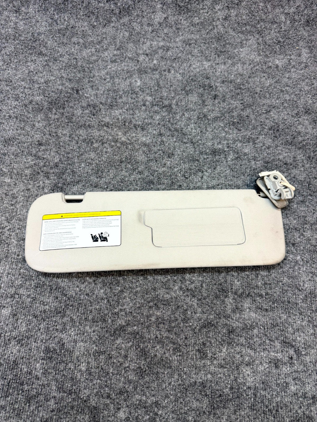 2020 - 2024 TESLA MODEL Y FRONT RIGHT SIDE SUNVISOR SUN VISOR OEM, 1490406-01-B
