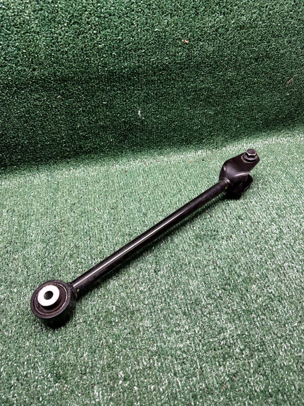 ♦️2017–2023 TESLA MODEL 3/Y REAR LEFT OR RIGHT LOWER CONTROL ARM OEM, 104444100F