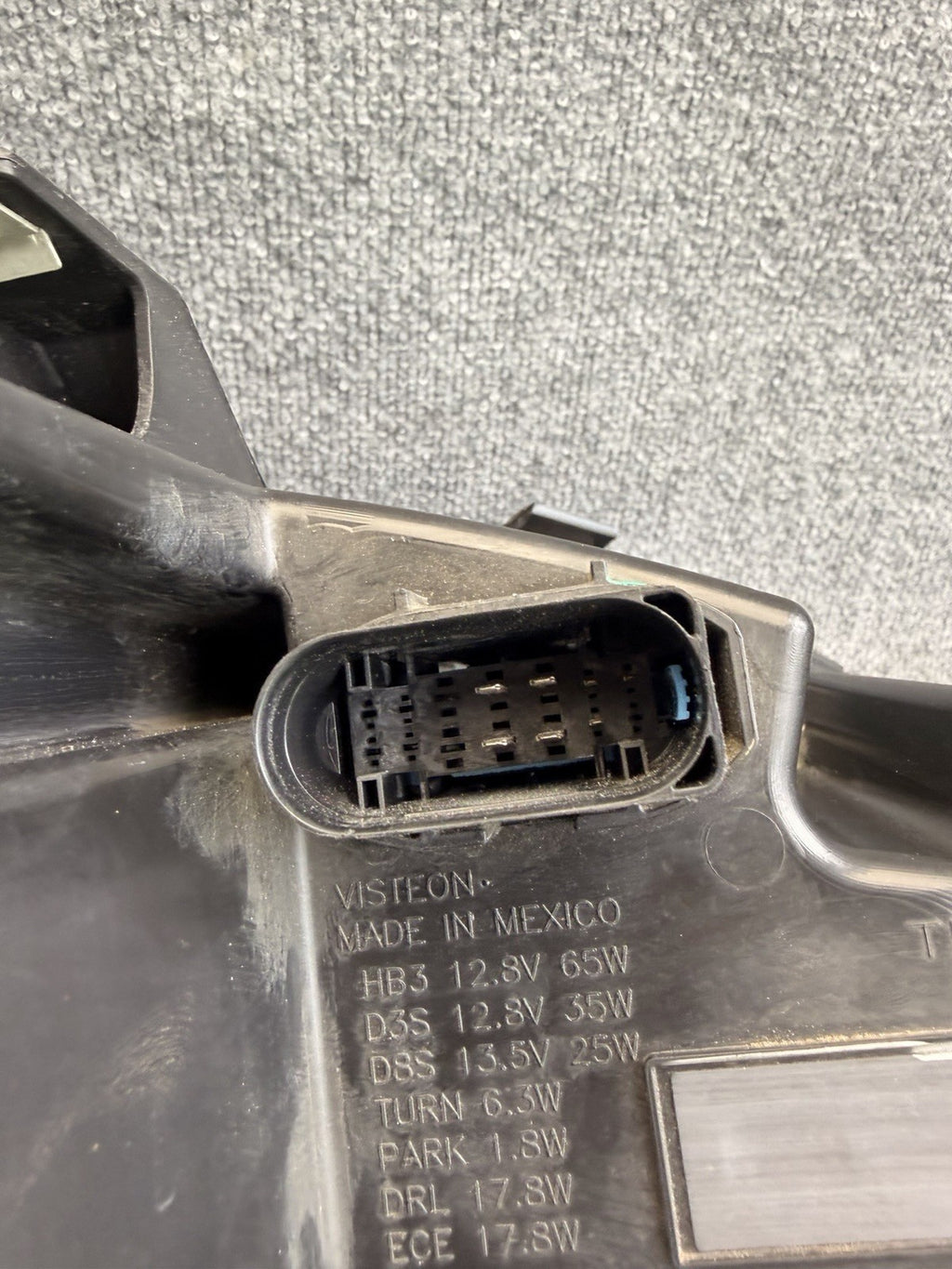 TESLA MODEL S HEADLIGHT LEFT DRIVER 2012 2013 2014 2015 XENON 6005906-00-D OEM