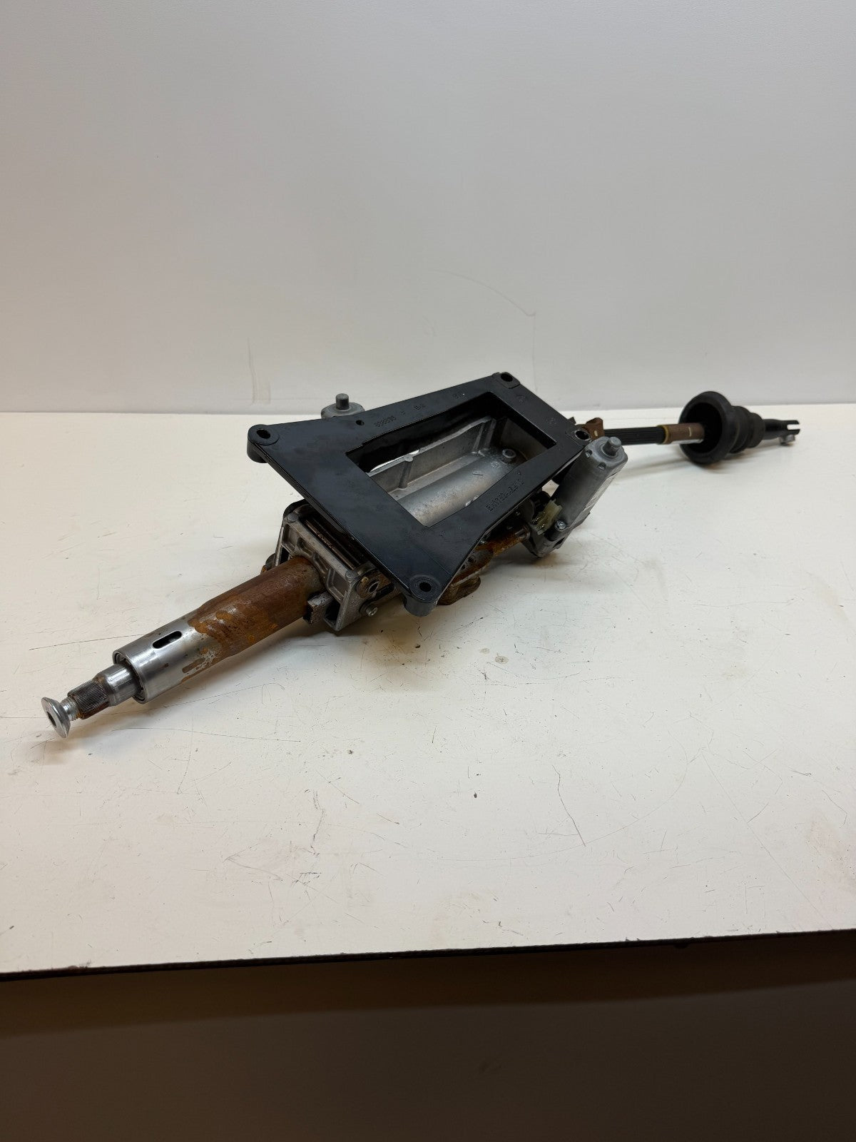 2016-2020 TESLA MODEL S STEERING COLUMN ASSEMBLY 1027811-00-F