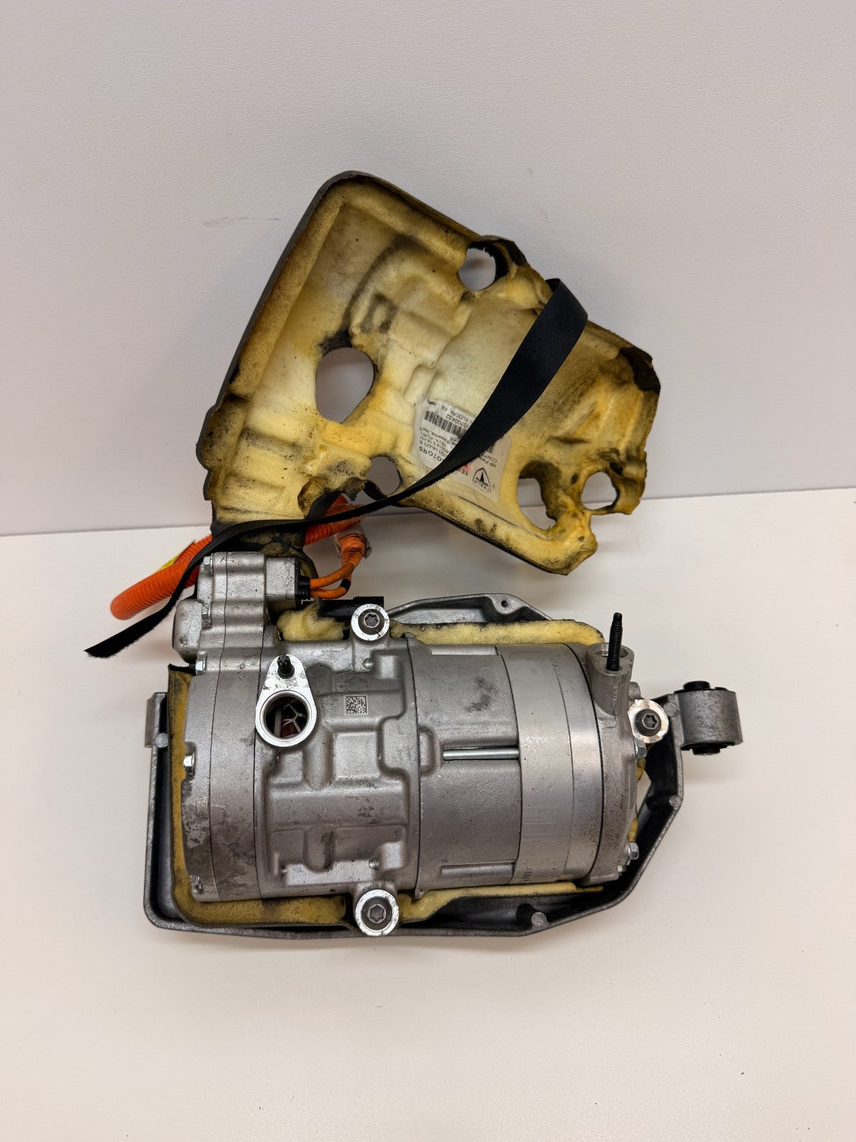 2016-2020 Model S Electric Air Conditioning A/C Compressor Pump 1063369-00-G