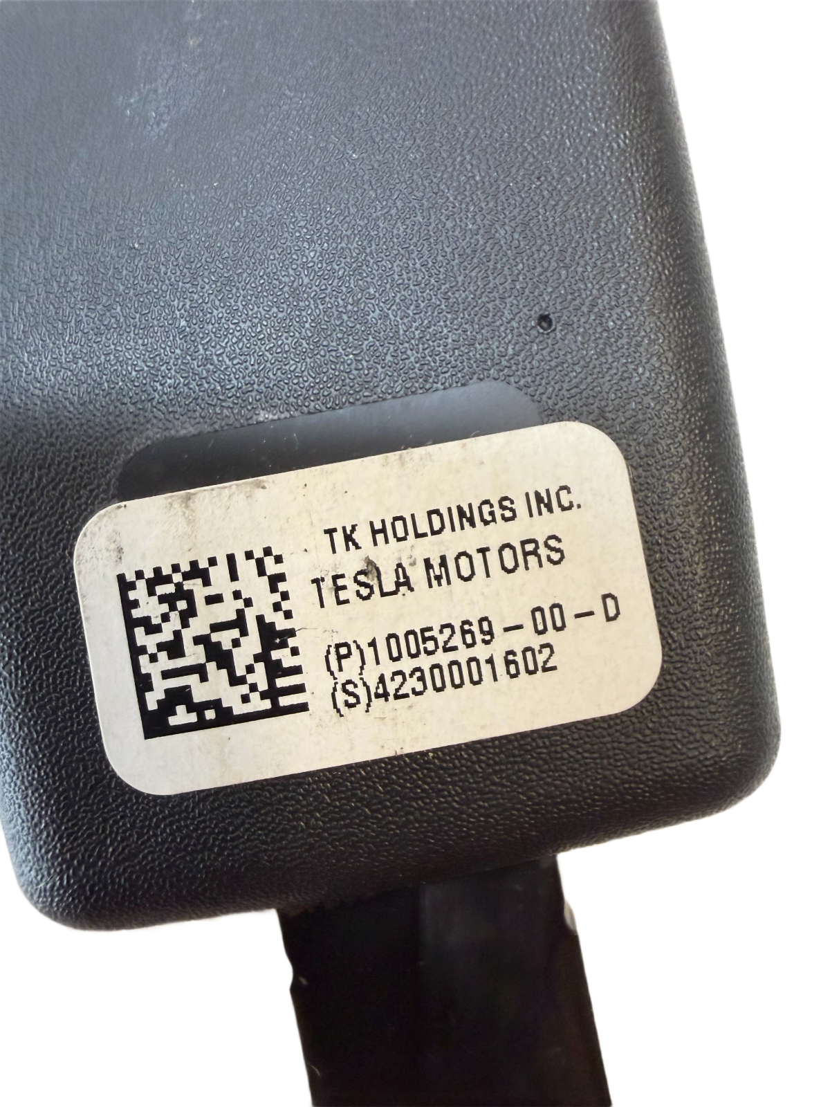 2012-2020 Tesla Model S Rear Left or Right Seat Belt Buckle Black 1005269-00-D