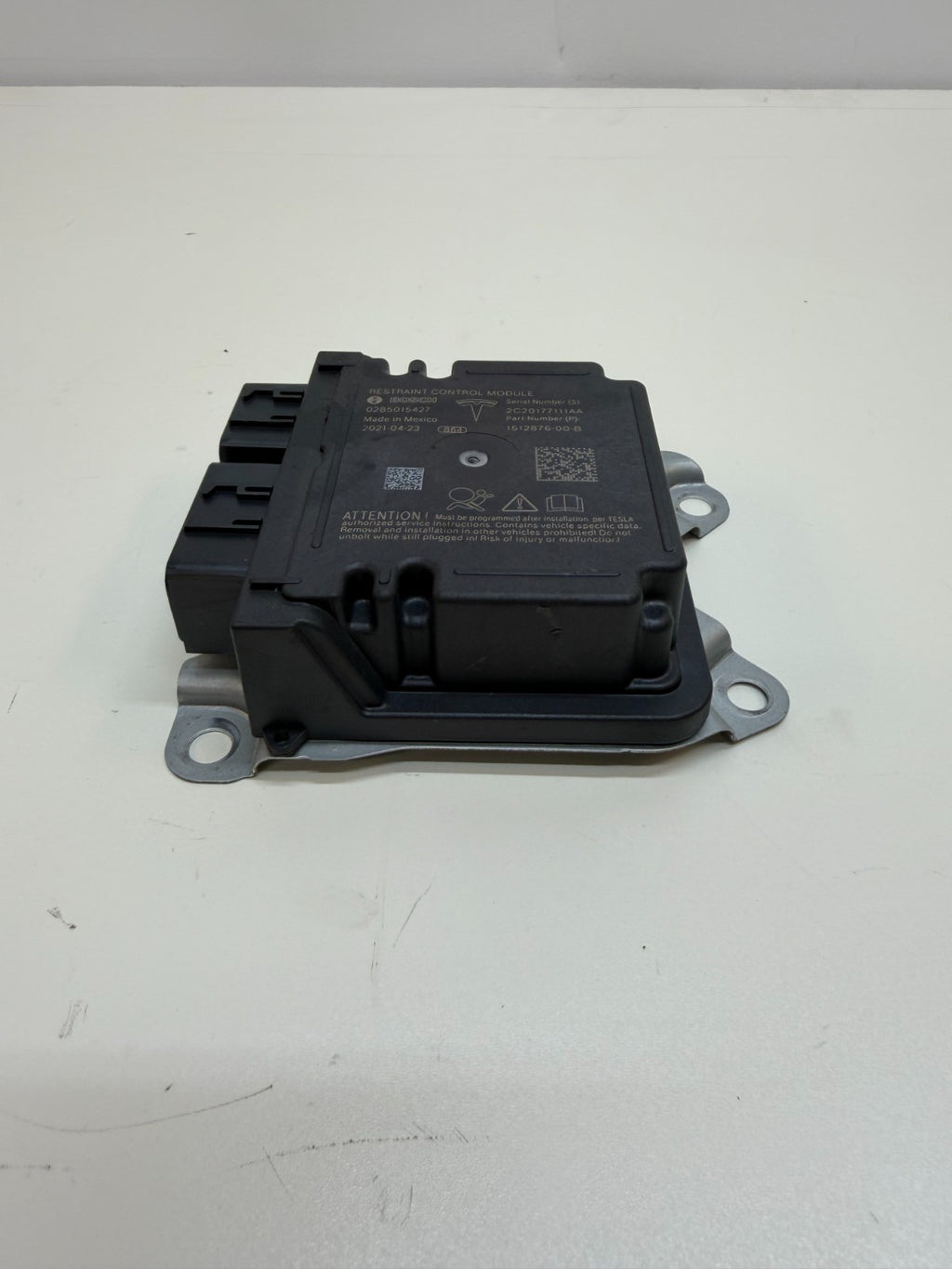 2017-2025 Model Y Universal Restraint Diagnostic Control Module SRS 1512876-00-B