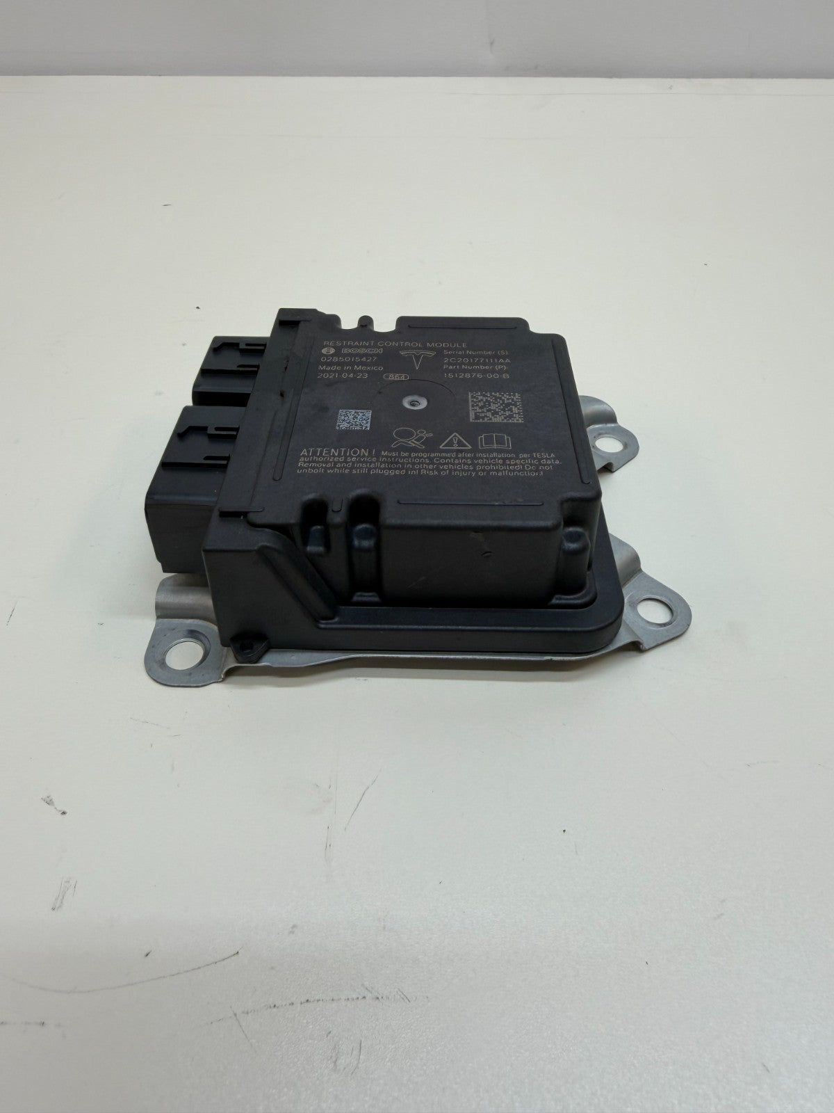 2017-2025 Model Y Universal Restraint Diagnostic Control Module SRS 1512876-00-B