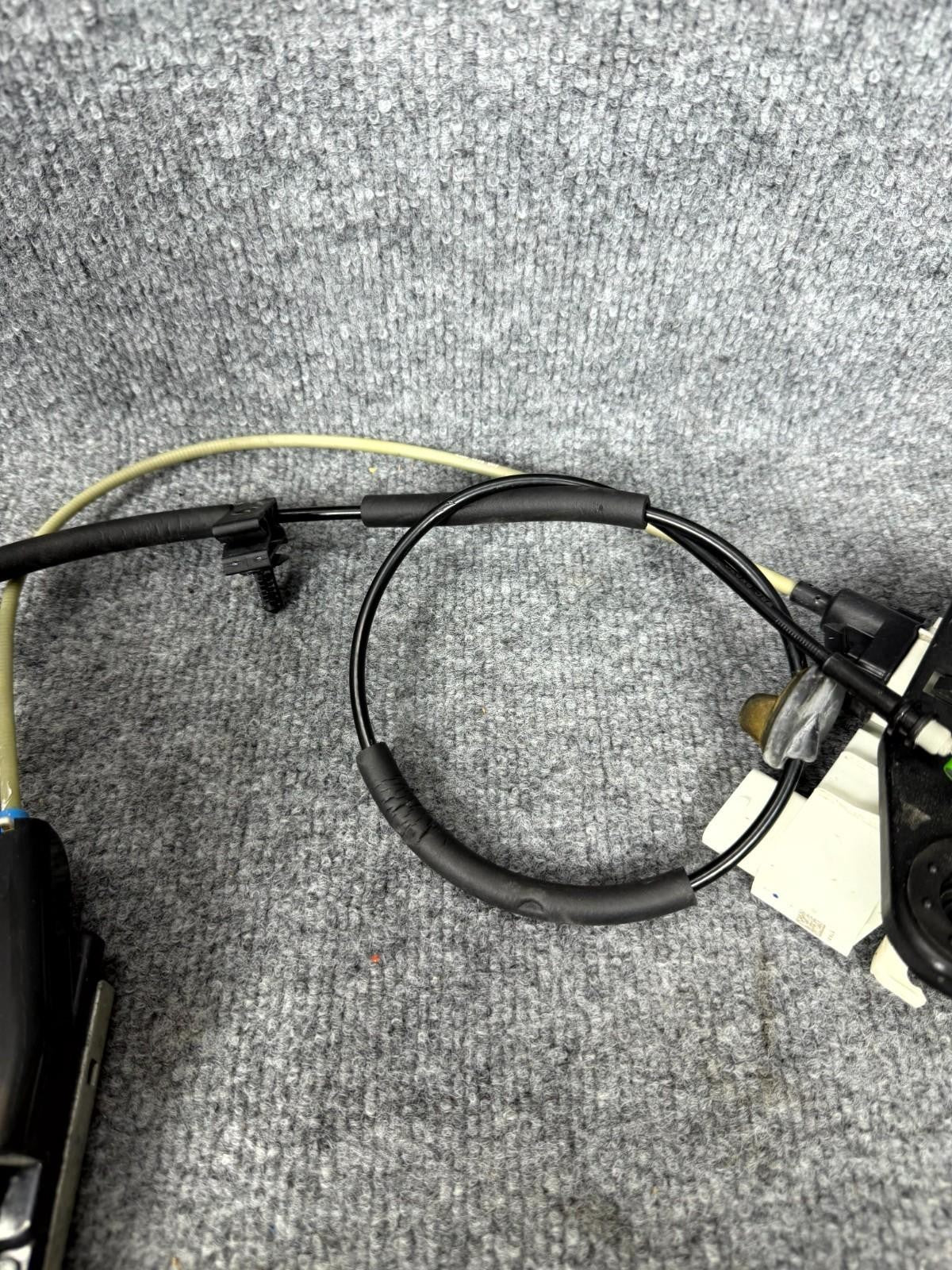 2016-2020 Tesla Model X Front Right Door Lock Latch Actuator OEM, 1112064-00-B