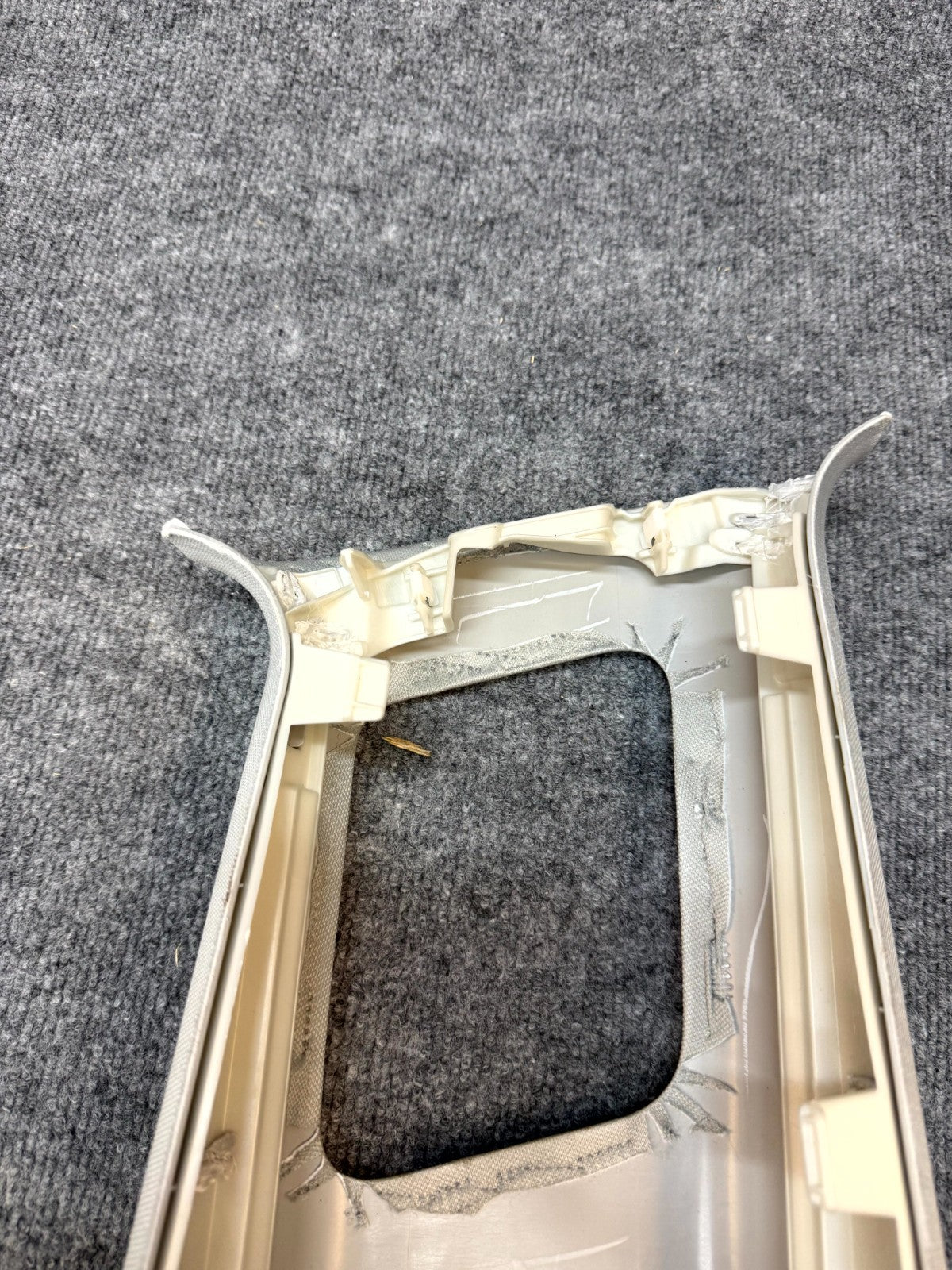 2020 - 2024 TESLA MODEL Y FRONT LEFT B-PILLAR LOWER TRIM COVER OEM, 1494606-00-C