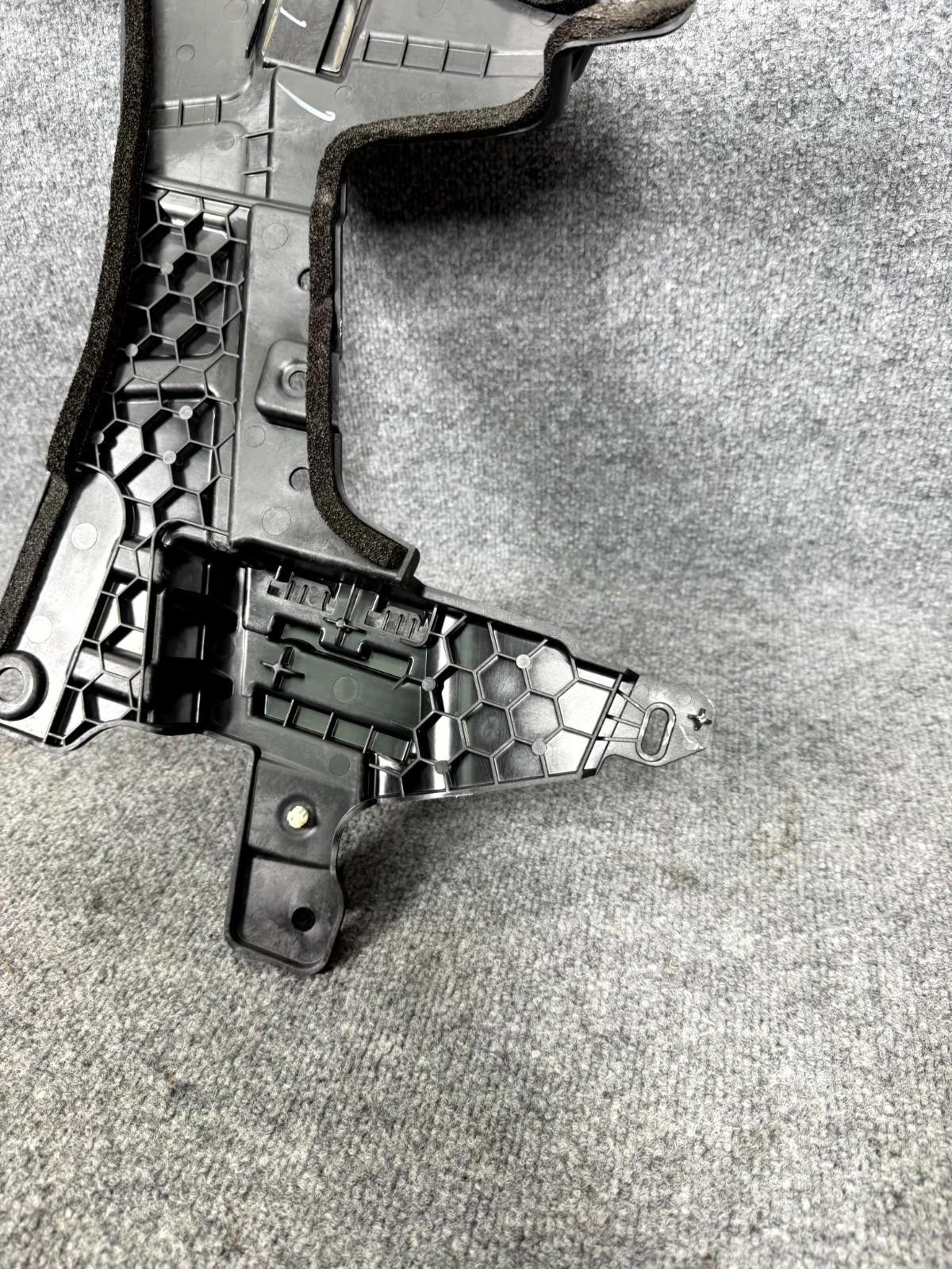 16-20 Tesla Model X Rear Right Lower C-Pillar Mount Bracket OEM, 1080702-00-C