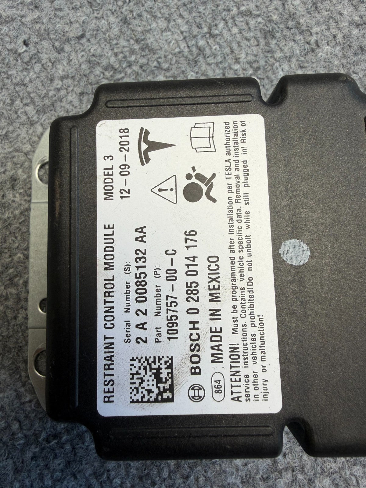2017-2023 TESLA MODEL 3 SAFETY RESTRAINT COMPUTER CONTROL MODULE OEM