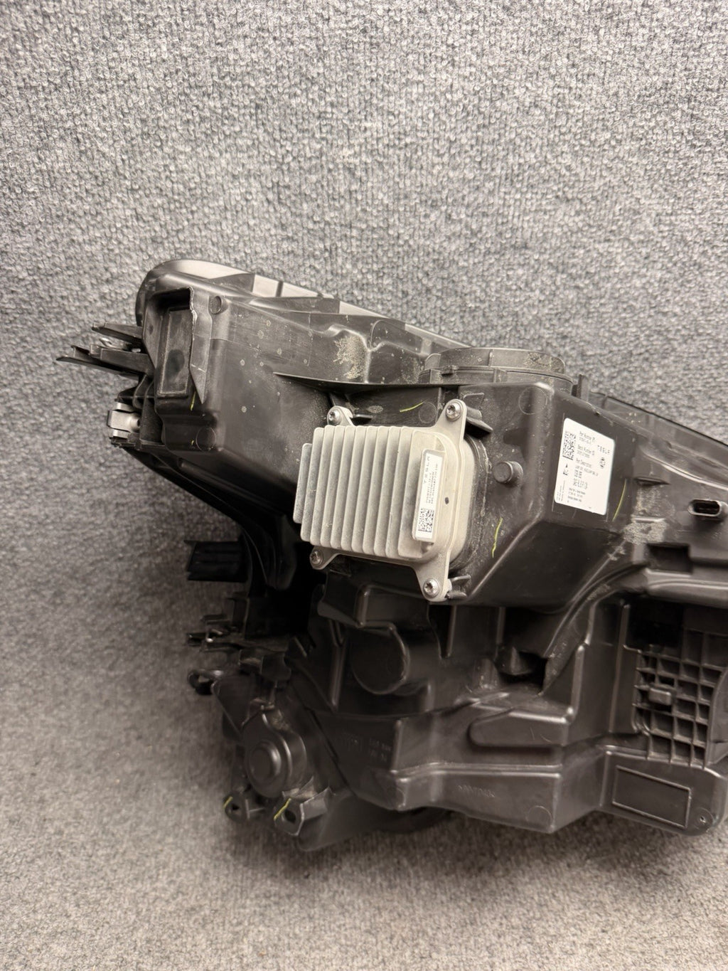 2025 2026 Tesla Model Y Juniper Left Driver Side LED Headlight OEM 1918347-00-E