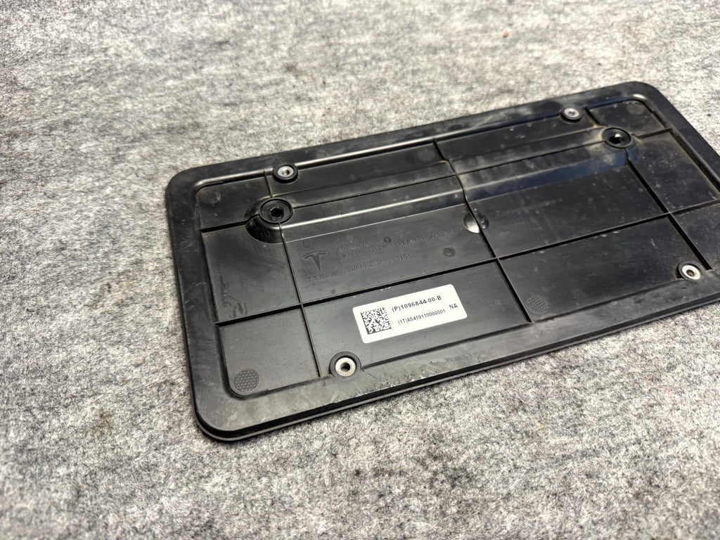 ♦️2017-2023 TESLA MODEL 3 Y REAR LICENSE PLATE HOLDER BRACKET OEM, 1096844-00-B