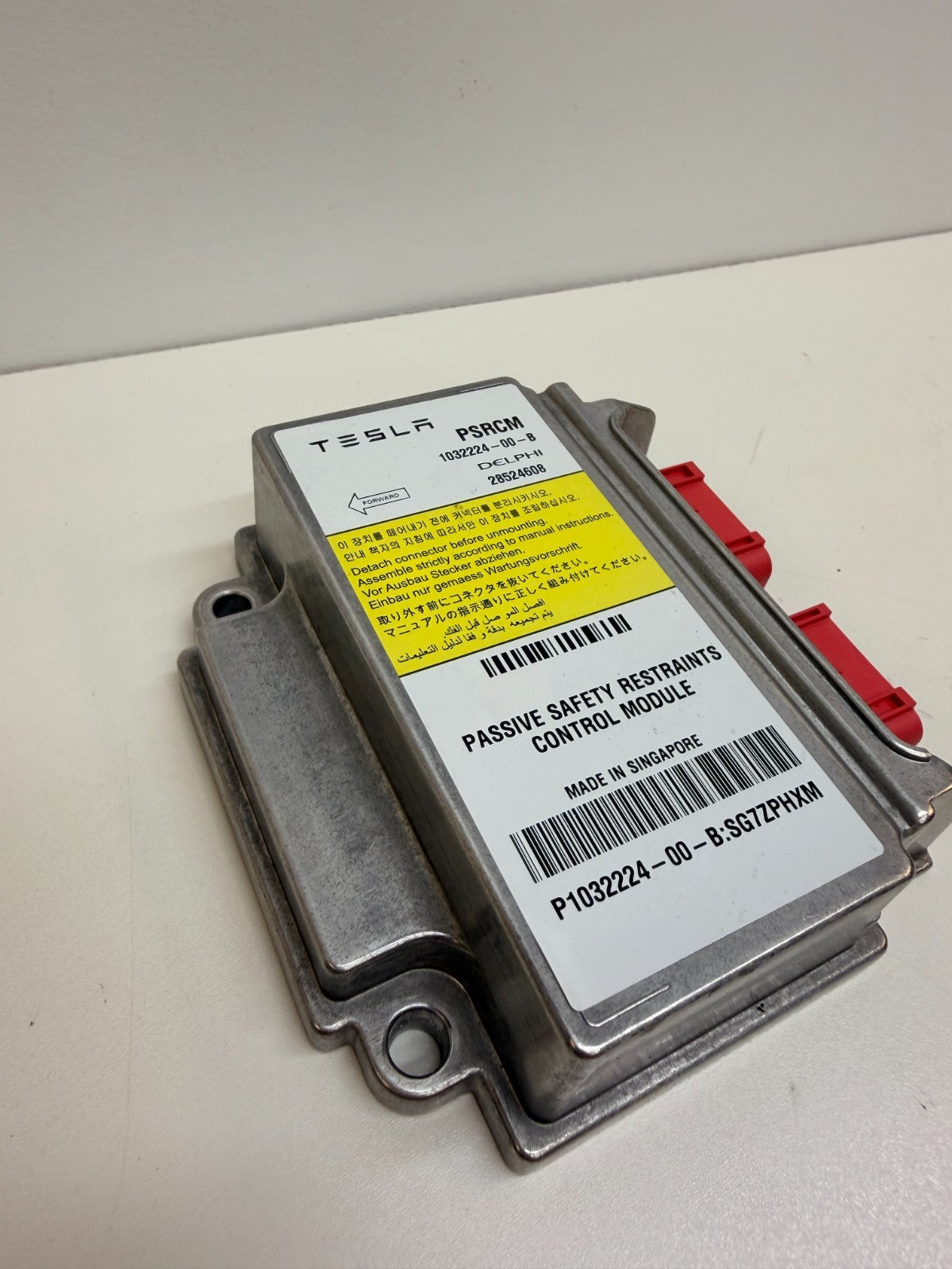 2016 - 2020 TESLA MODEL S Passive Safety Restraint Control Module 1032224-00-B