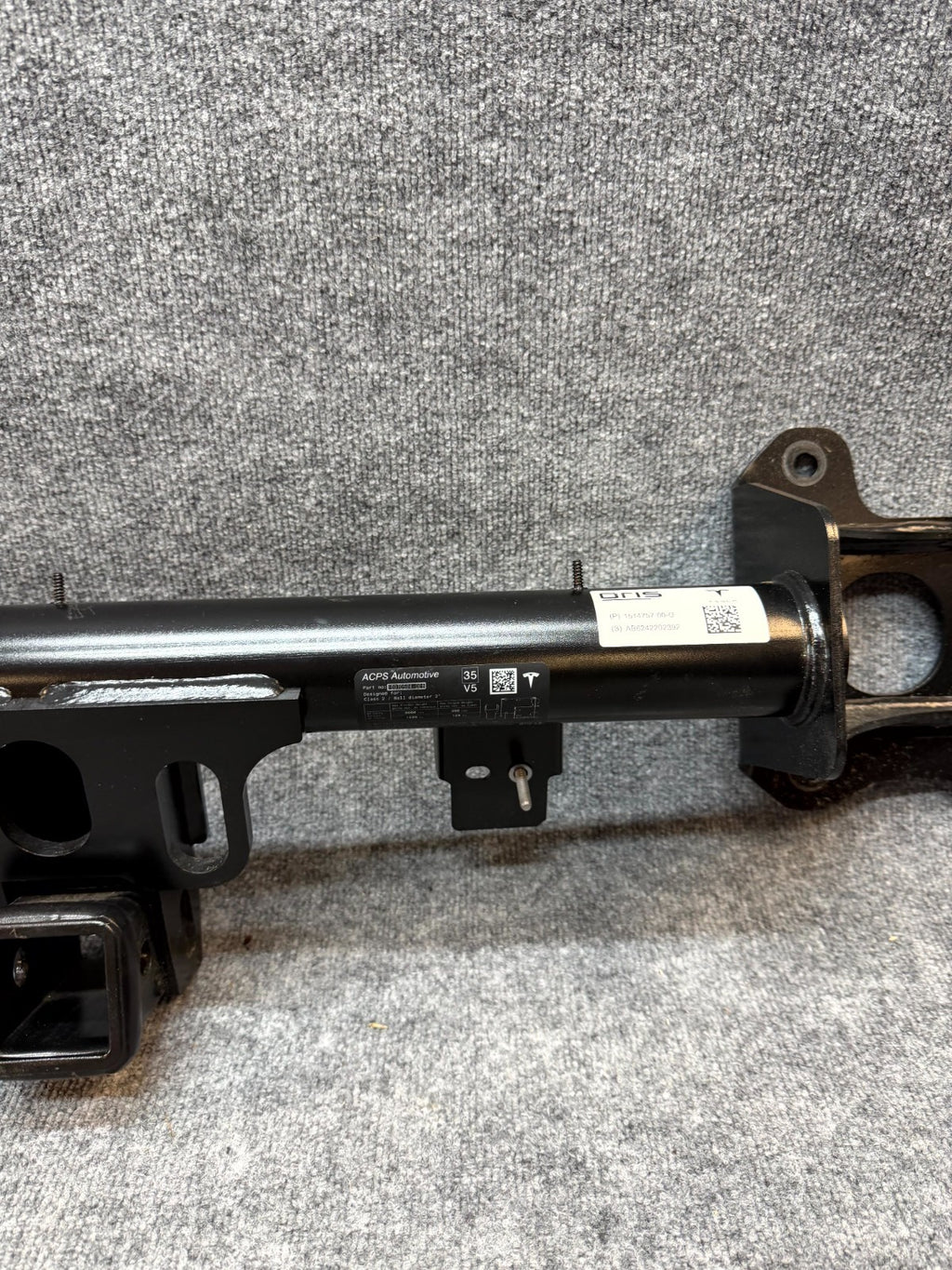 2020 - 2024 TESLA MODEL Y REAR BUMPER TOWING TRAILER HITCH BAR OEM, 1514757-00-D