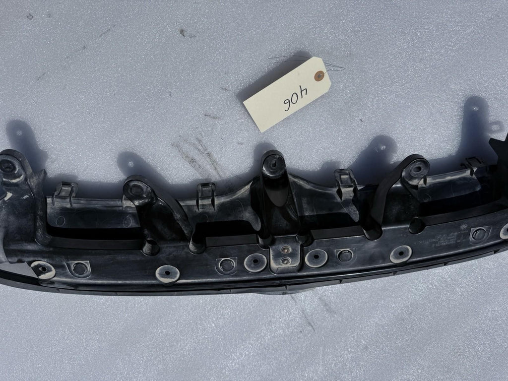 ♦️2016 - 2020 TESLA MODEL X FRONT UPPER GRILLE SUPPORT BRACKET OEM, 1047020-00-E