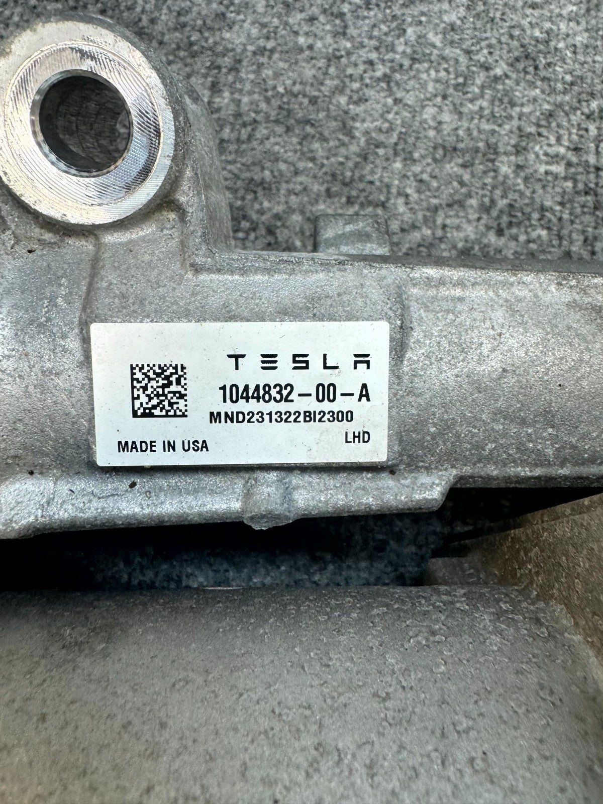 2017 - 2023 TESLA MODEL 3 POWER STEERING GEAR RACK AND PINION OEM, 1044832-00-A