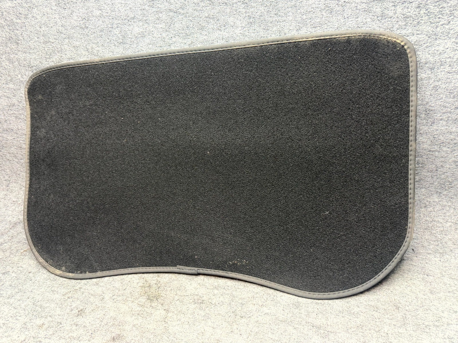 ♦️17-23 TESLA MODEL 3 FRONT TRUNK FRUNK FLOOR CARPET LINER MAT OEM, 1090853-00-E