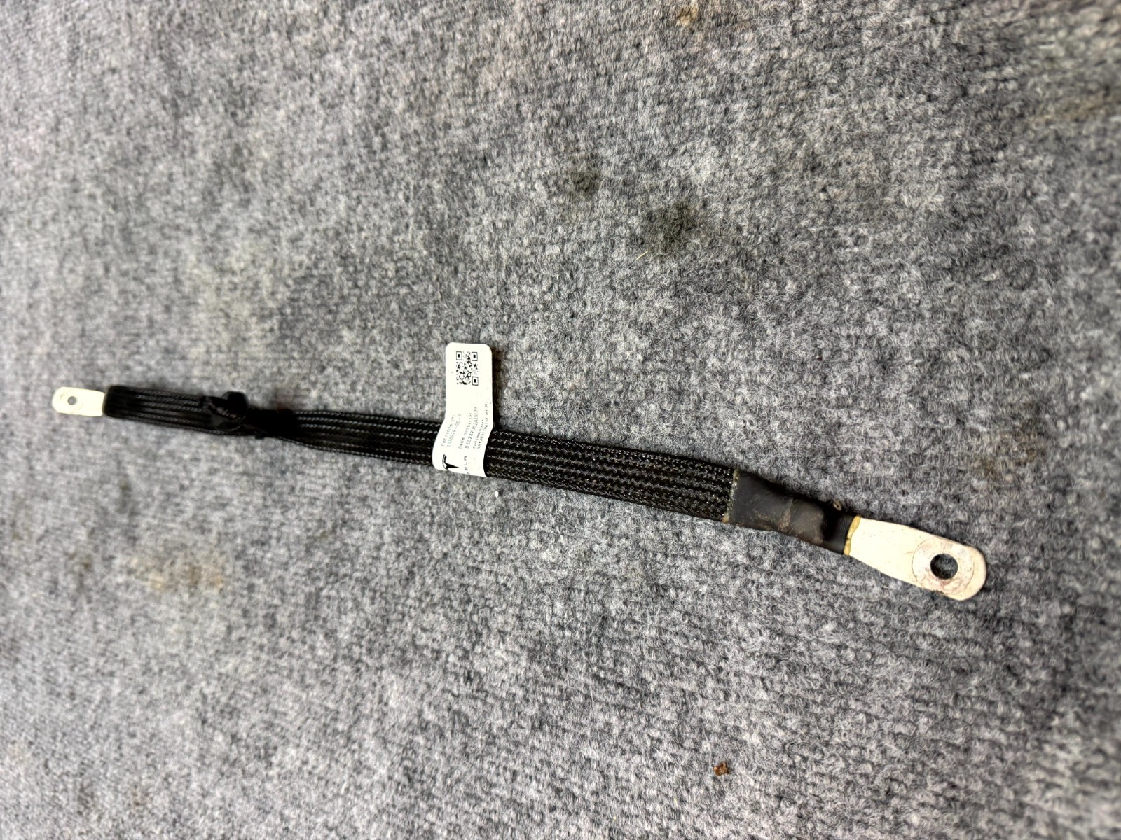 2017 - 2023 TESLA MODEL Y/3 REAR DRIVE UNIT MOTOR GROUND CABLE OEM, 1070979-00-G