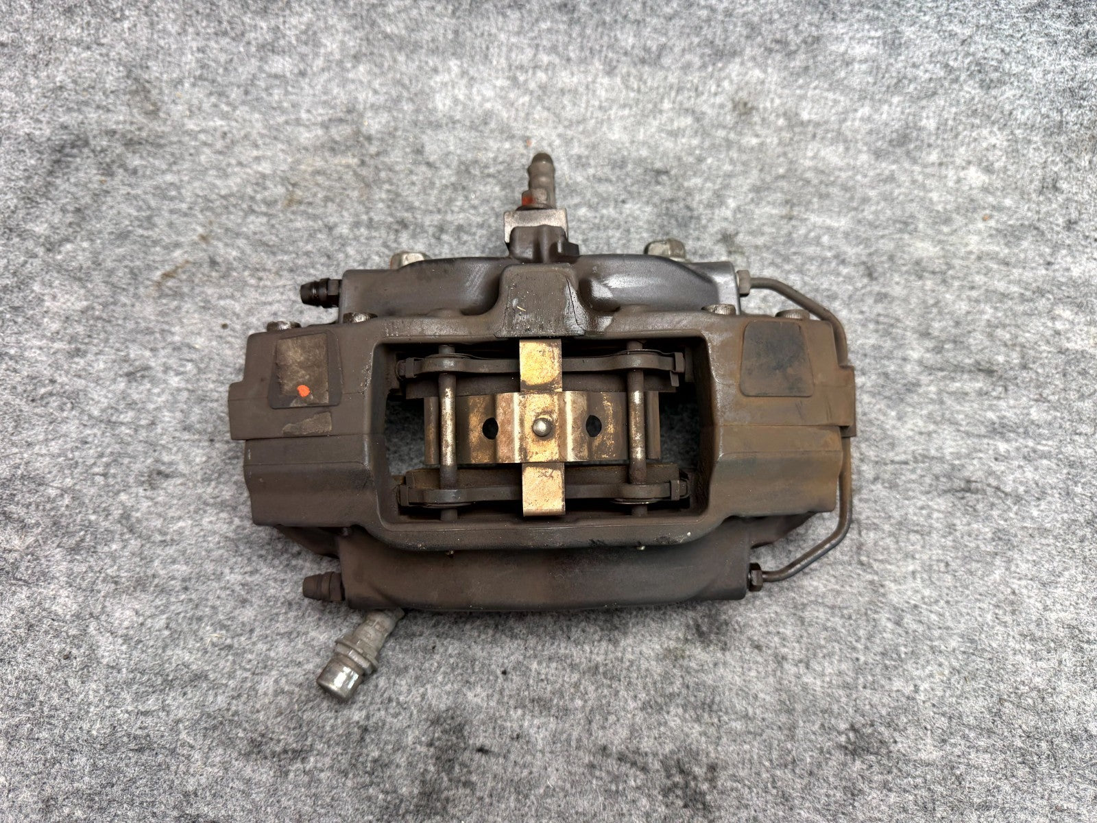 ♦️2012-2020 TESLA MODEL S REAR LEFT SIDE BRAKE CALLIPER BREMBO OEM, 1021252-00-F