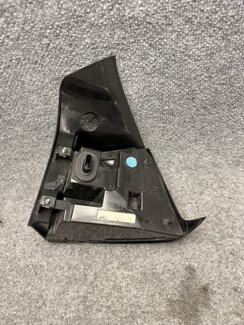 2020-2024 Tesla Model Y Right Passenger Side Taillight Quarter Mounted 3 Pin OEM
