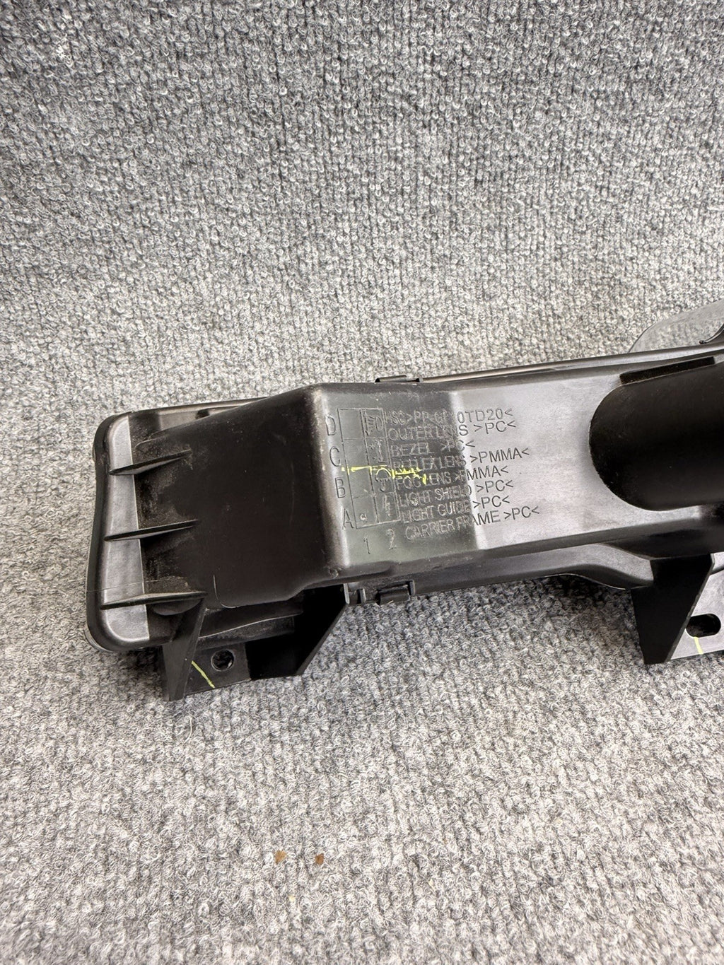 2017-2020 Tesla Model 3/Y RH Passenger LED Fog Light 1077390-00-F OEM 2Pin
