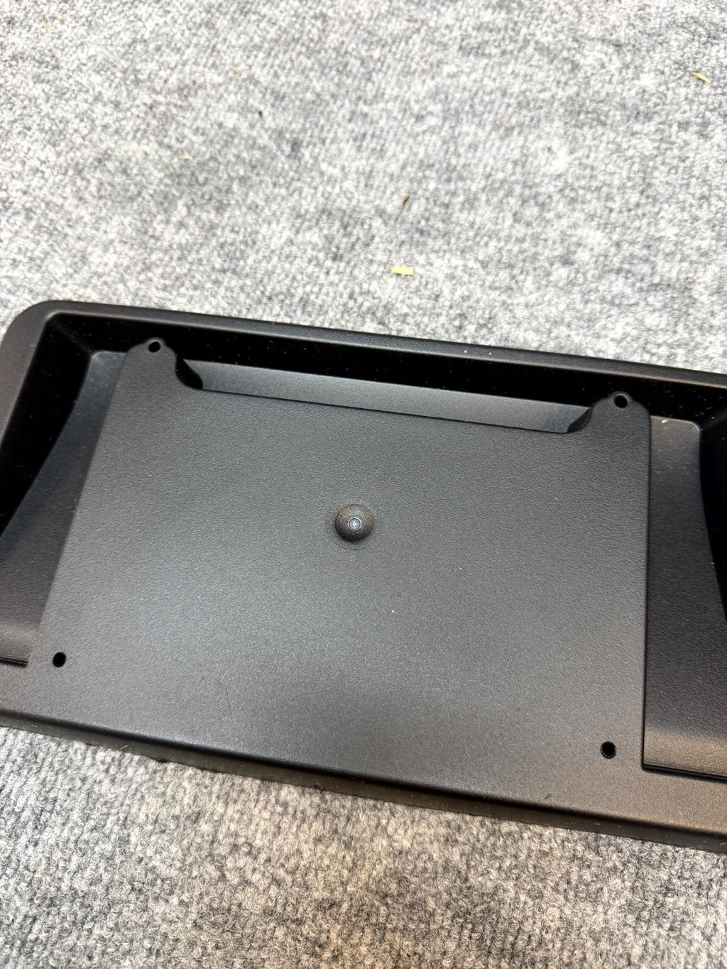 2020 - 2024 TESLA MODEL Y FRONT LICENSE PLATE BRACKET HOLDER OEM, 1493090-00-A